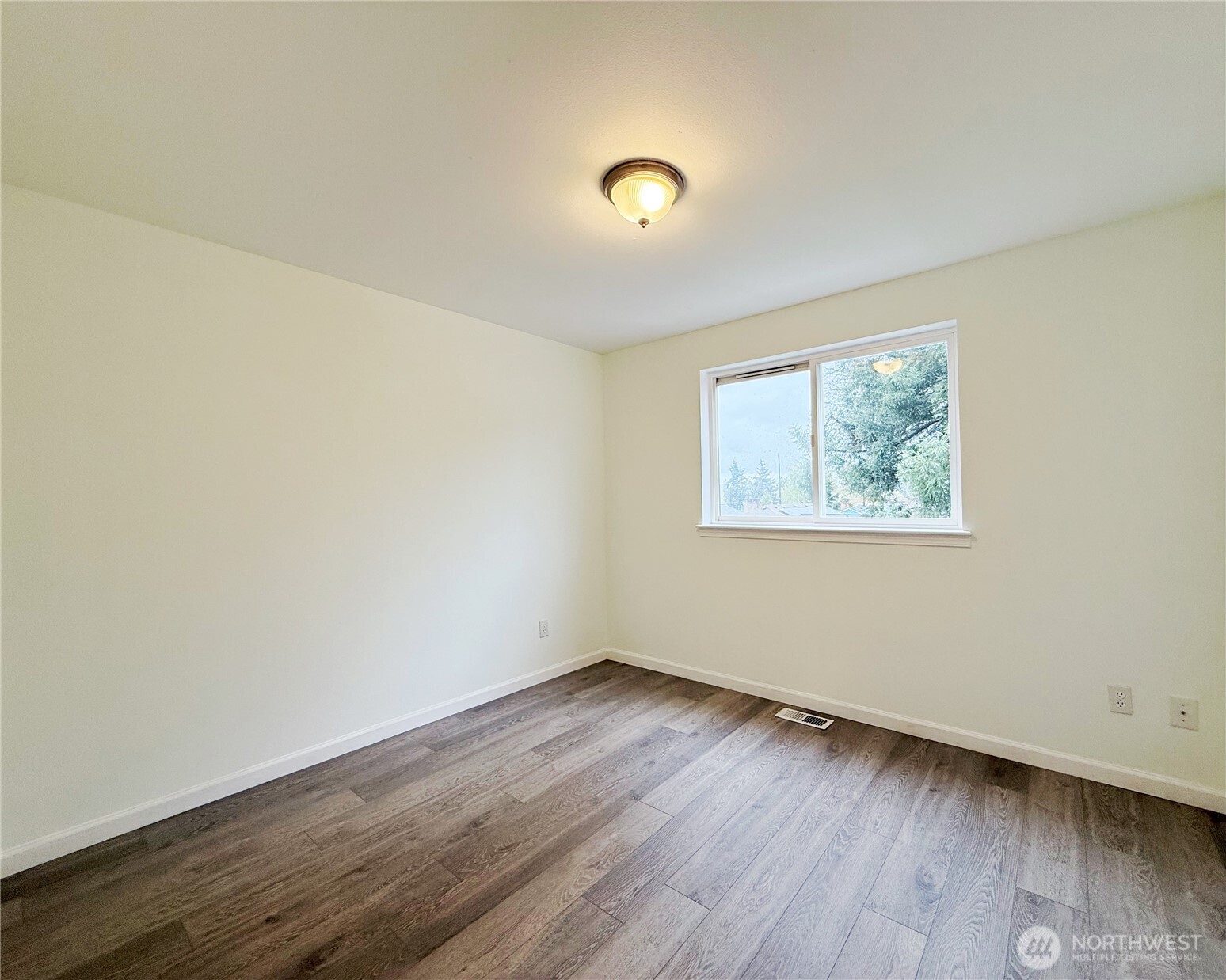 2609 Sw Holden Street Property Photo 20