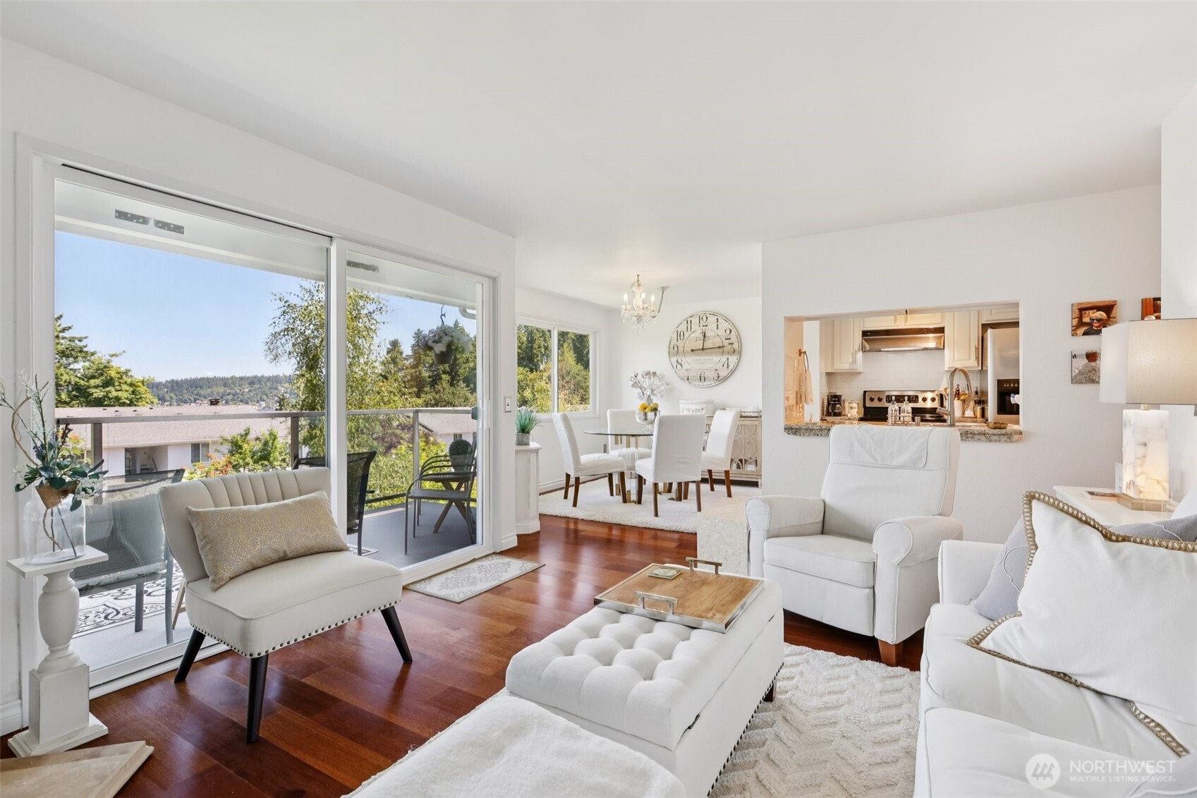 4181 W Lake Sammamish Parkway B301 Property Photo 1