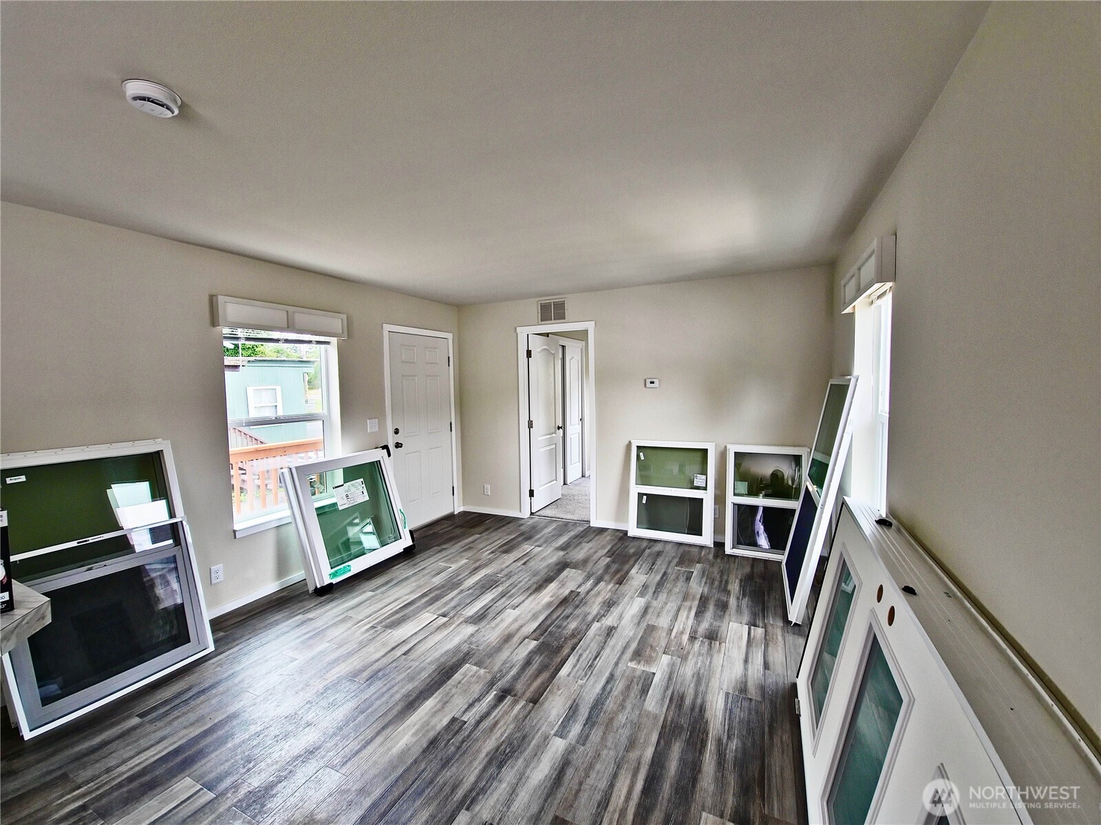 1303 30th 24 Property Photo 4