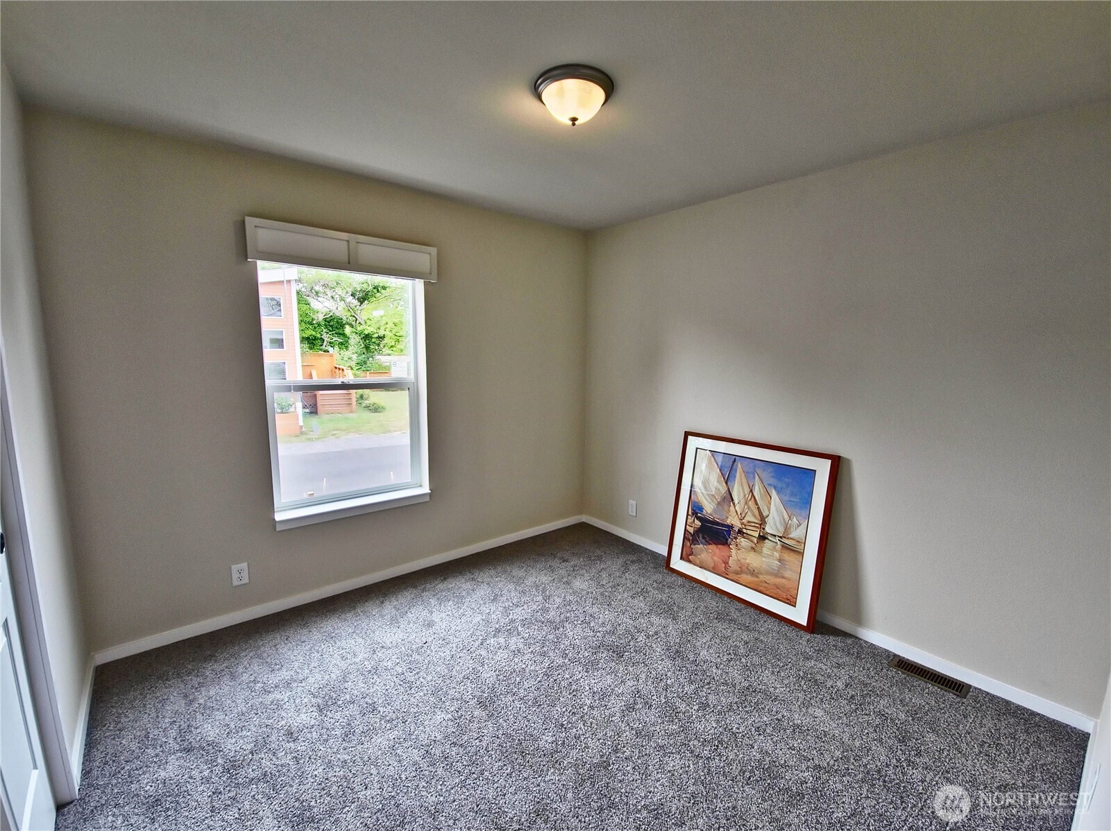 1303 30th 24 Property Photo 7