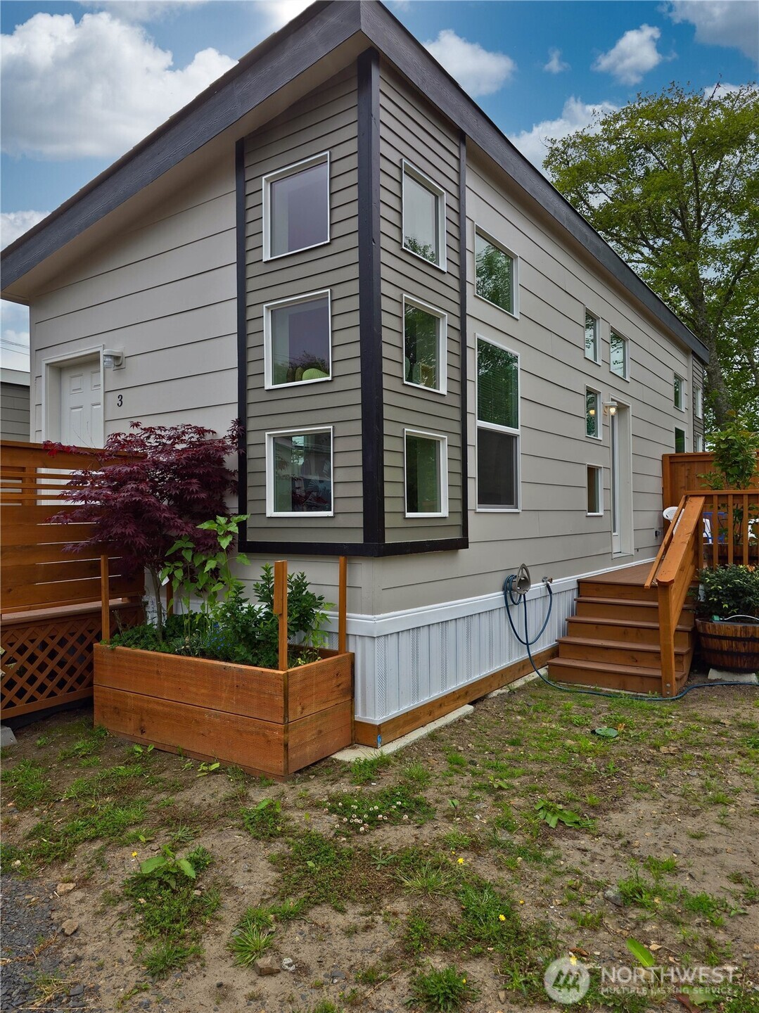 1303 30th 3 Property Photo 1