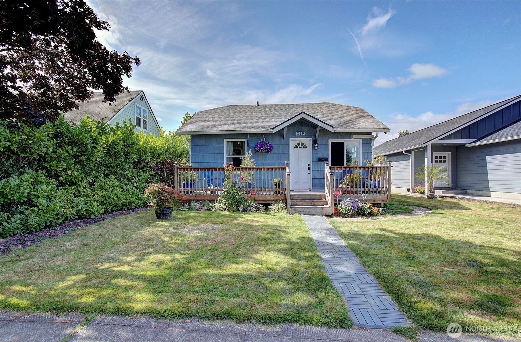 319 Colorado Street Property Photo 1