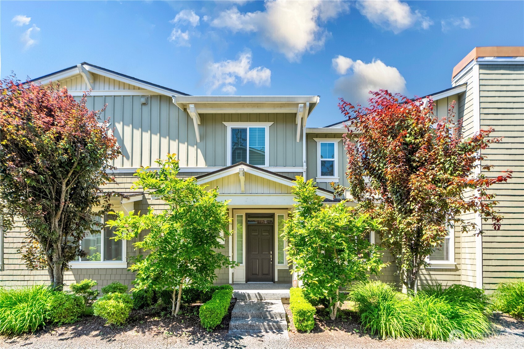 4529 185th Place Property Photo 1