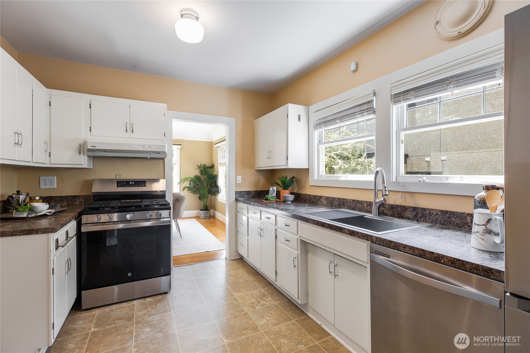 8607 15th Ave Property Photo 10