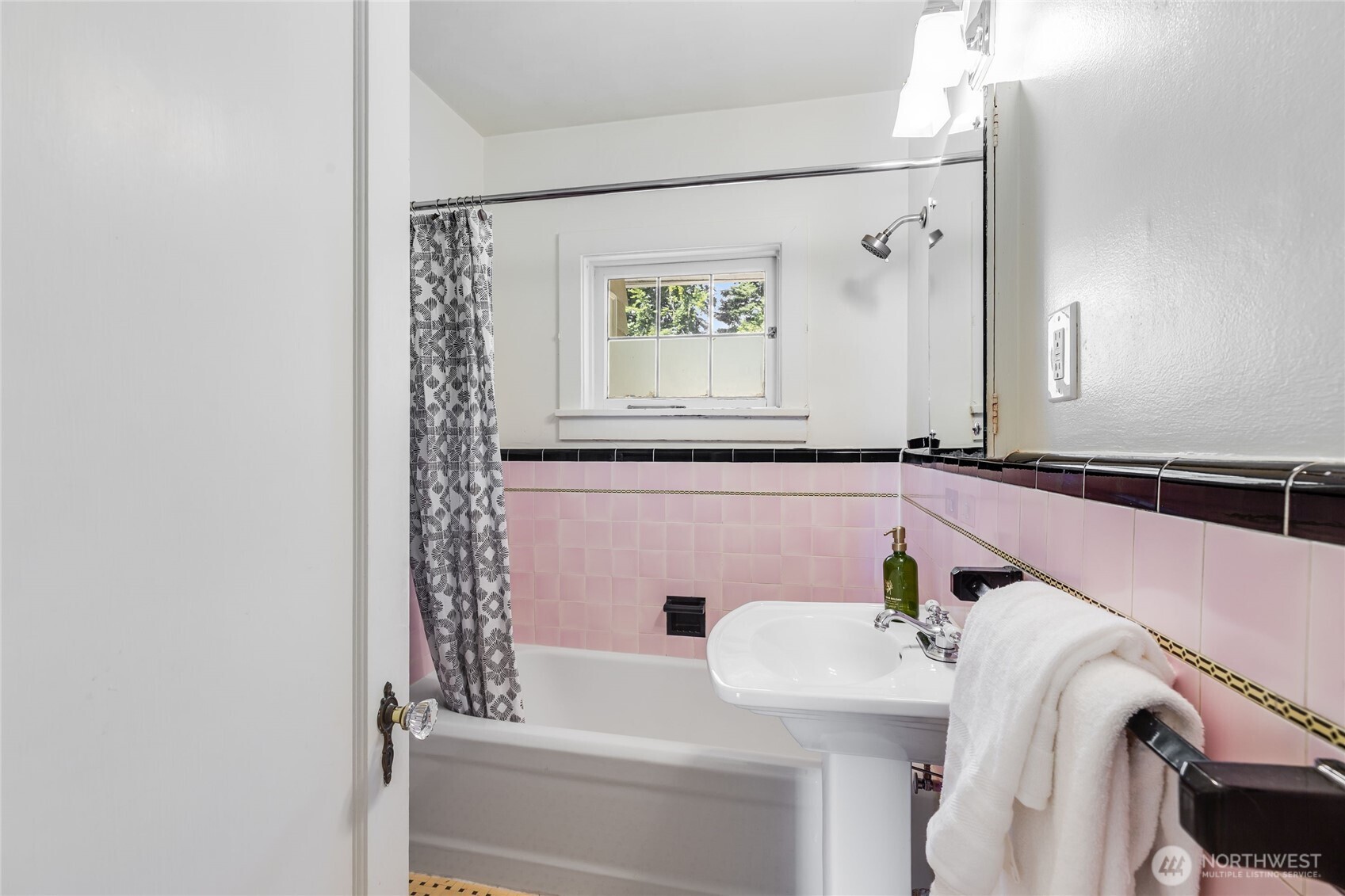 8607 15th Ave Property Photo 15