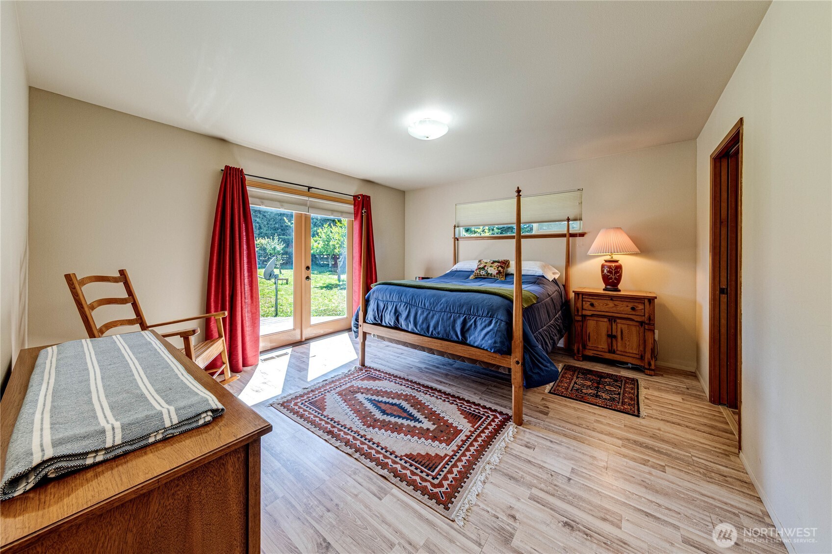 162 Creekside Drive Property Photo 13