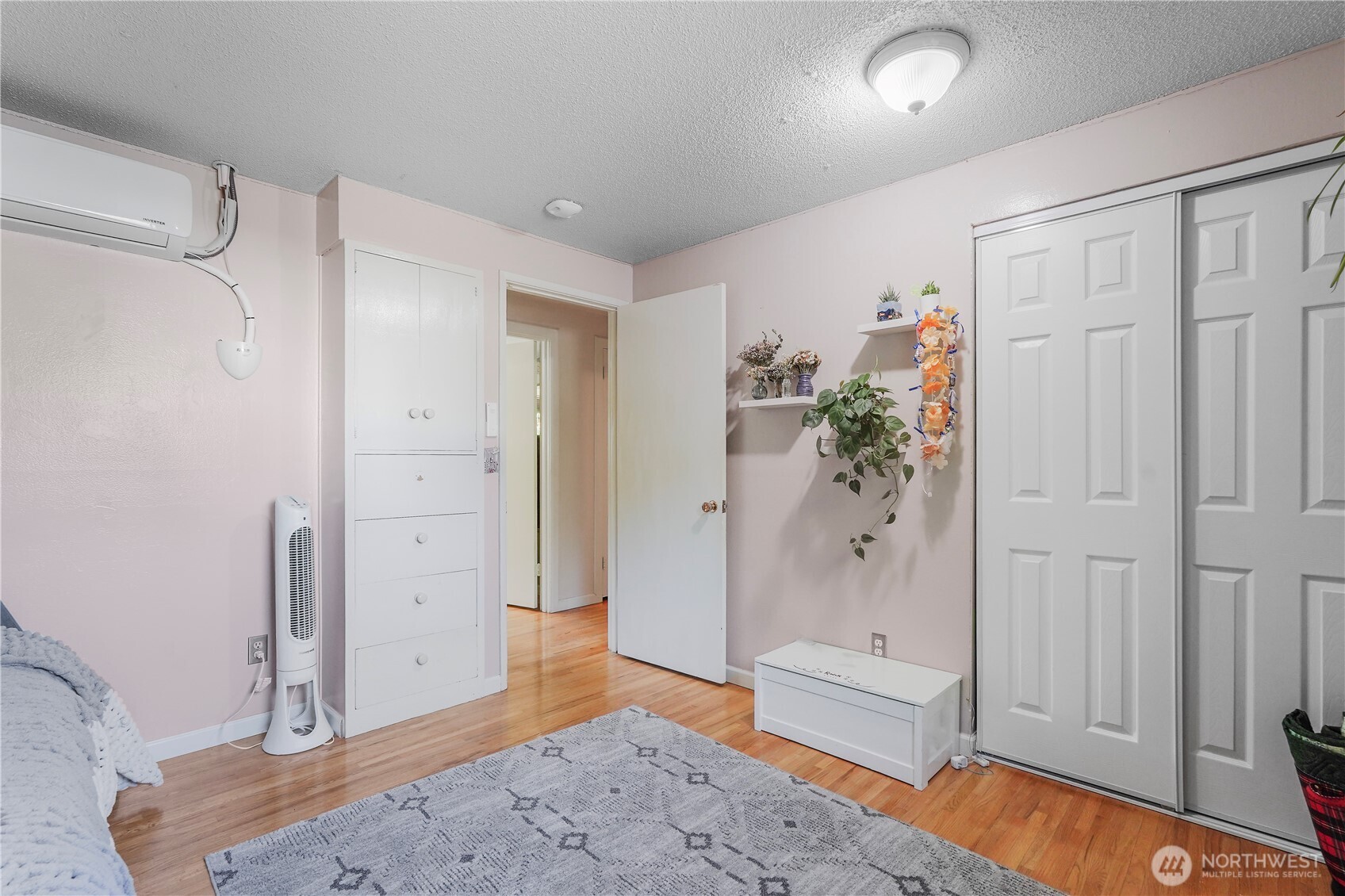 2120 Seaview Street Property Photo 17