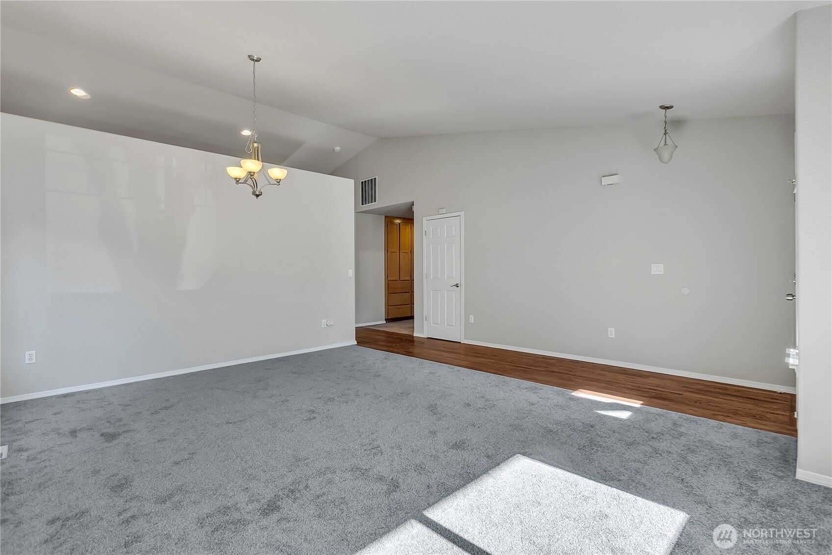 18619 16th Avenue Ct Property Photo 7
