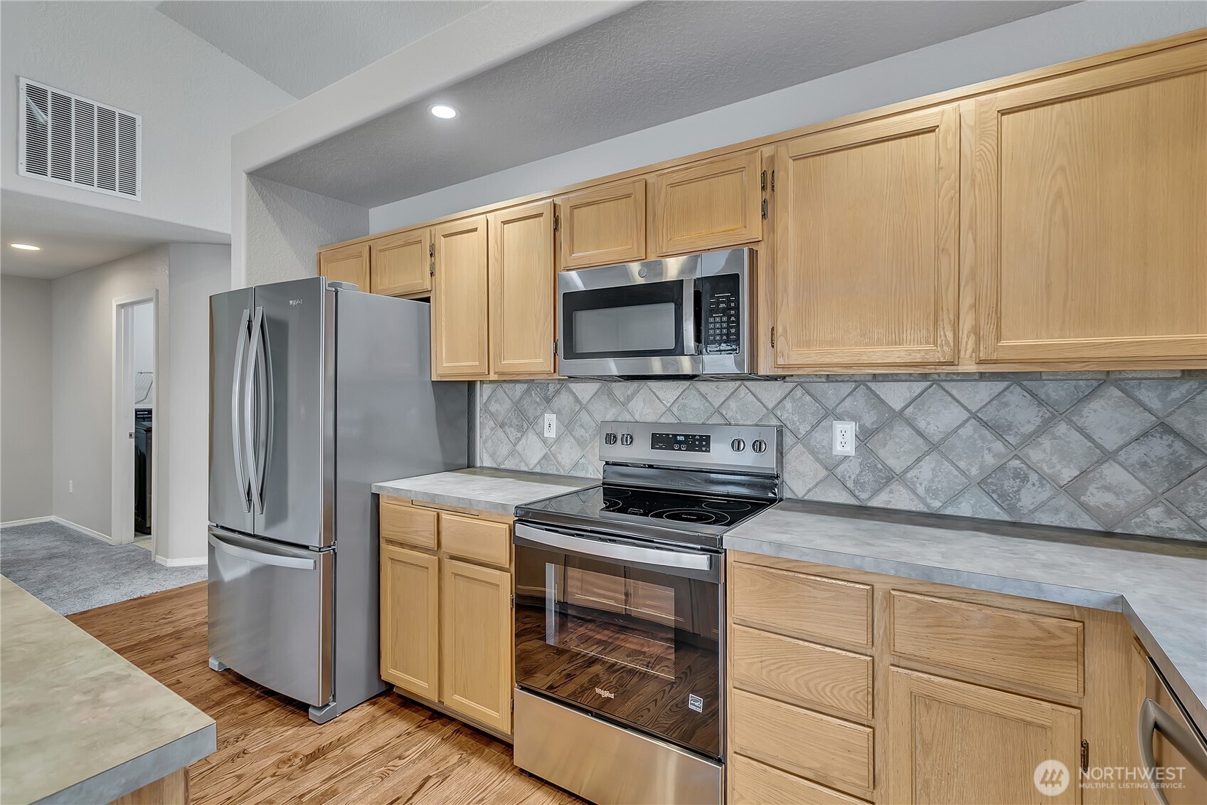 18619 16th Avenue Ct Property Photo 9
