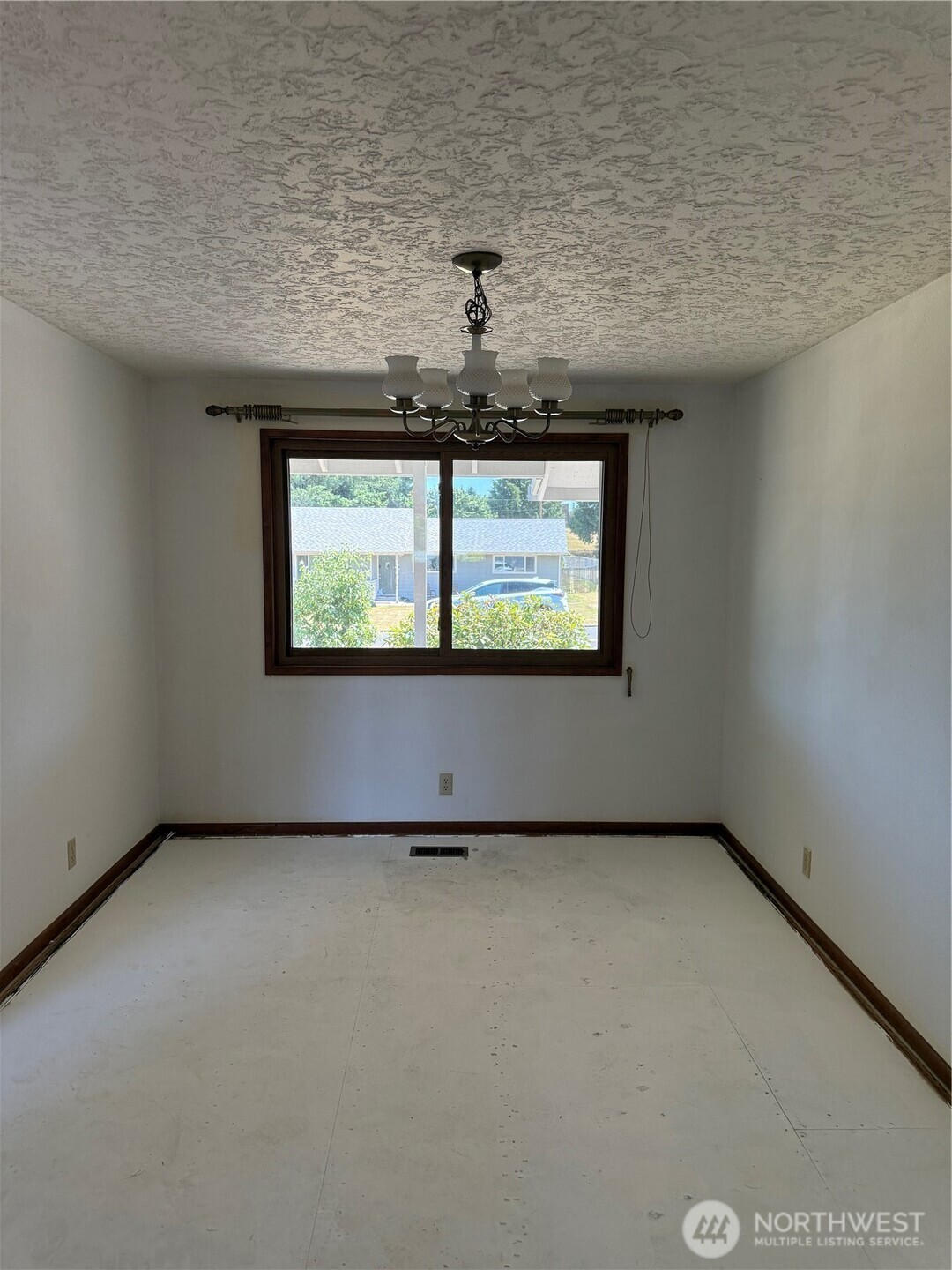 518 Nw 94th Street Property Photo 4
