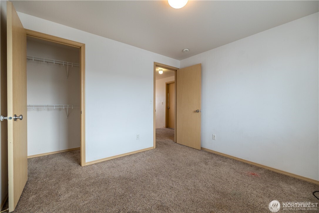 2020 Perch Avenue Property Photo 8