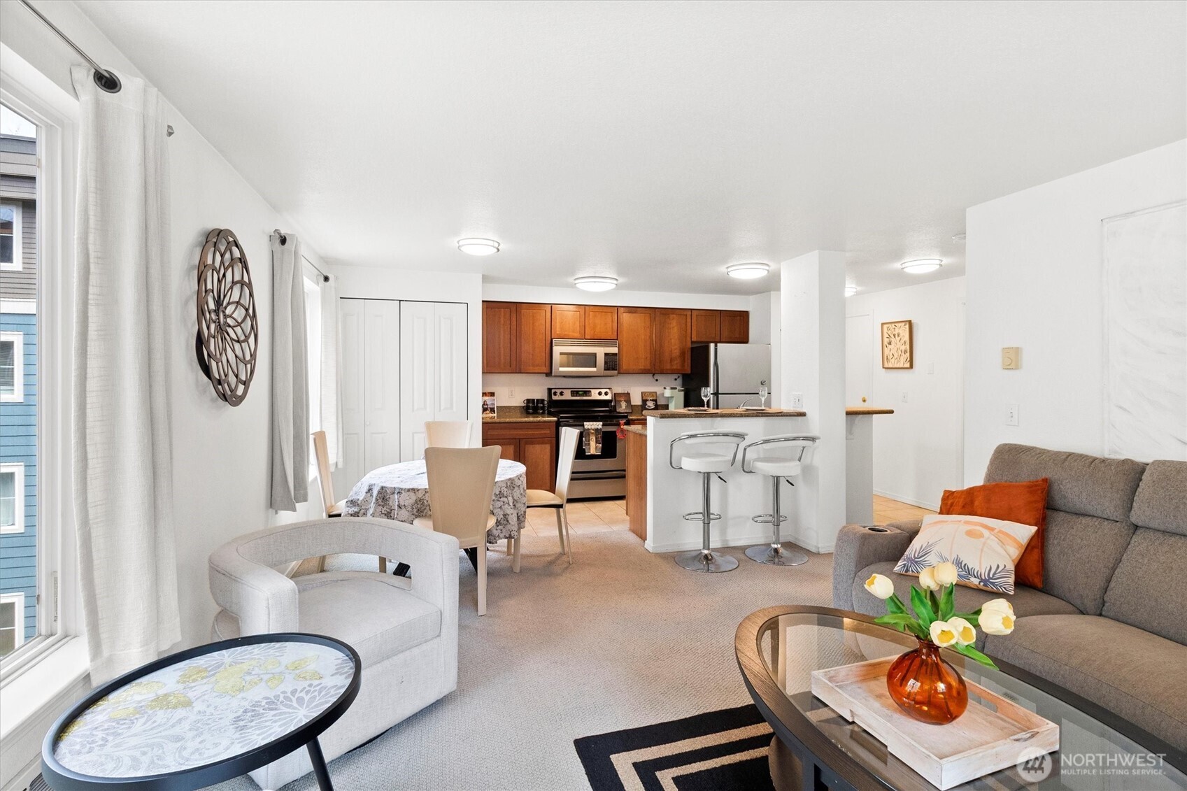 300 10th Avenue B310 Property Photo 10