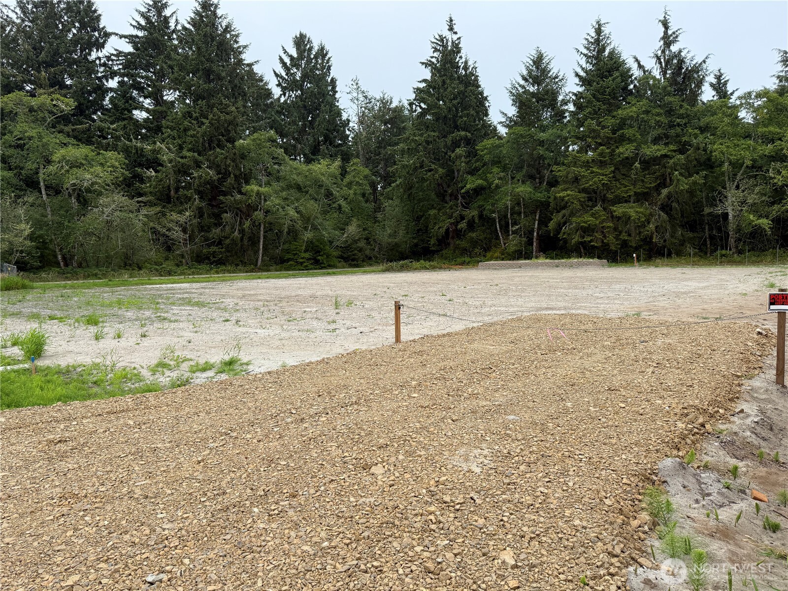 25214 Sandridge Road Property Photo 2