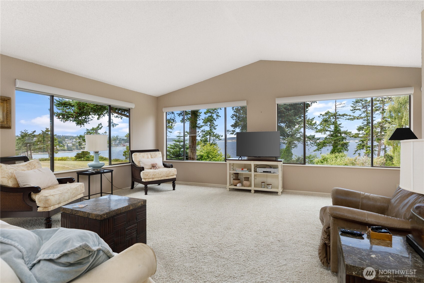 1204 Leisure Street Property Photo 6