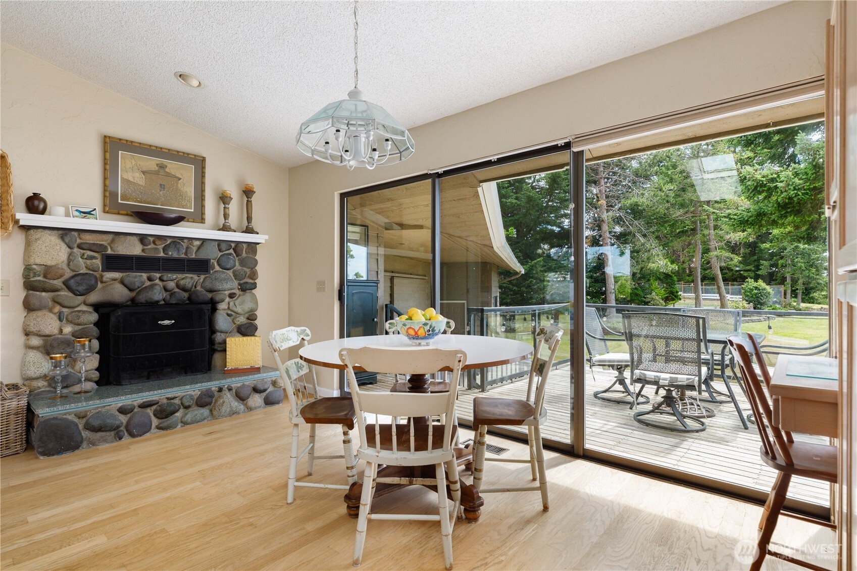 1204 Leisure Street Property Photo 11