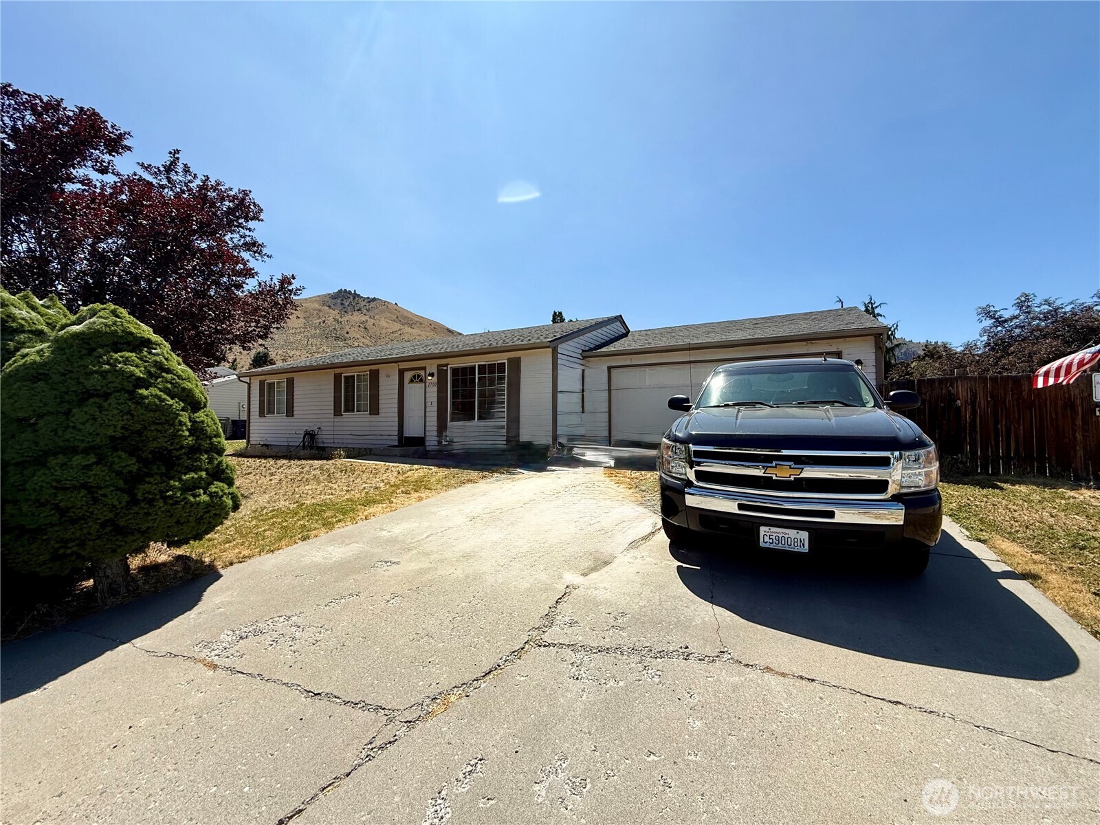 1700 Lincoln Park Circle Property Photo 3