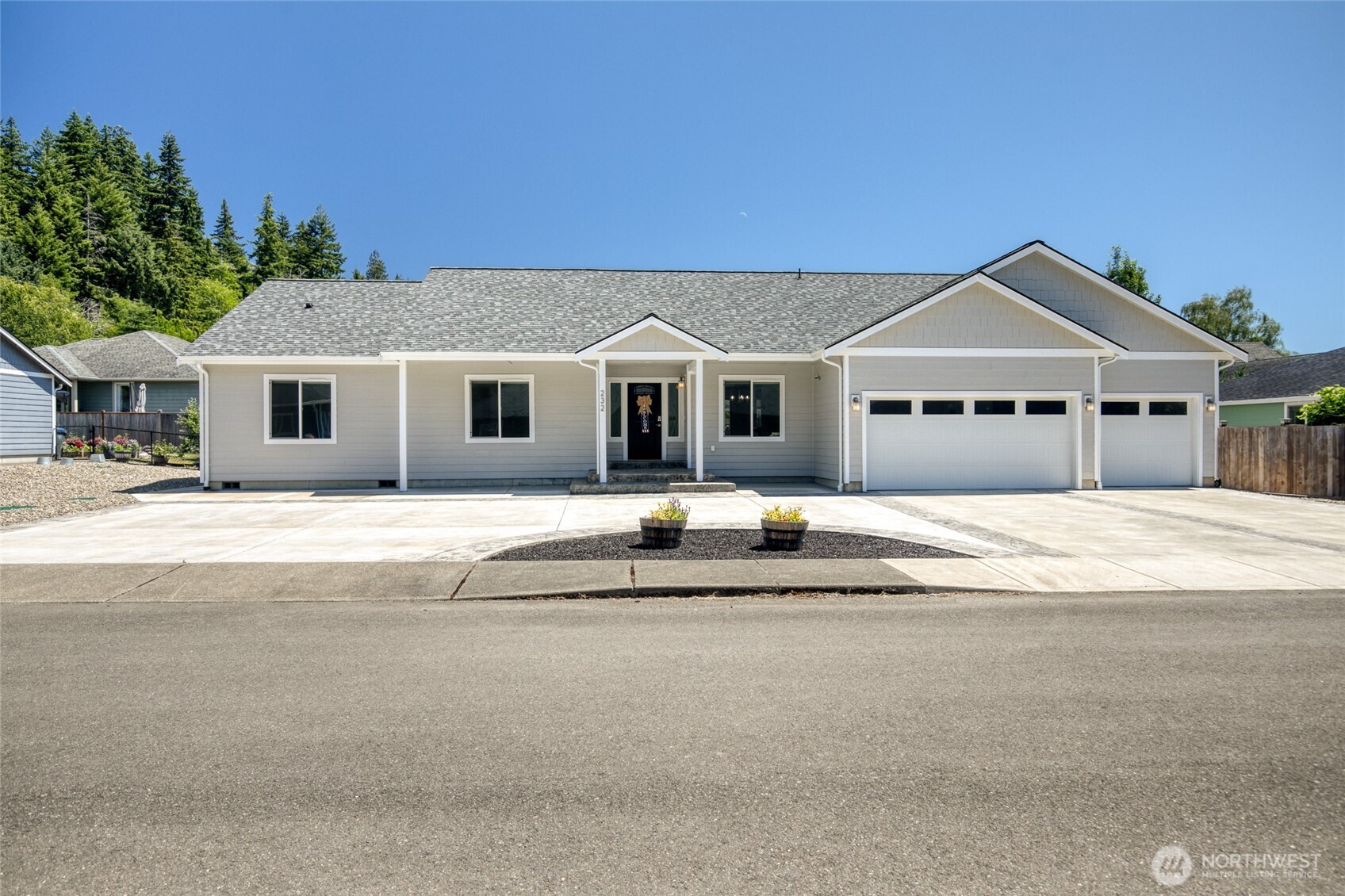 232 Jett Court Property Photo 1