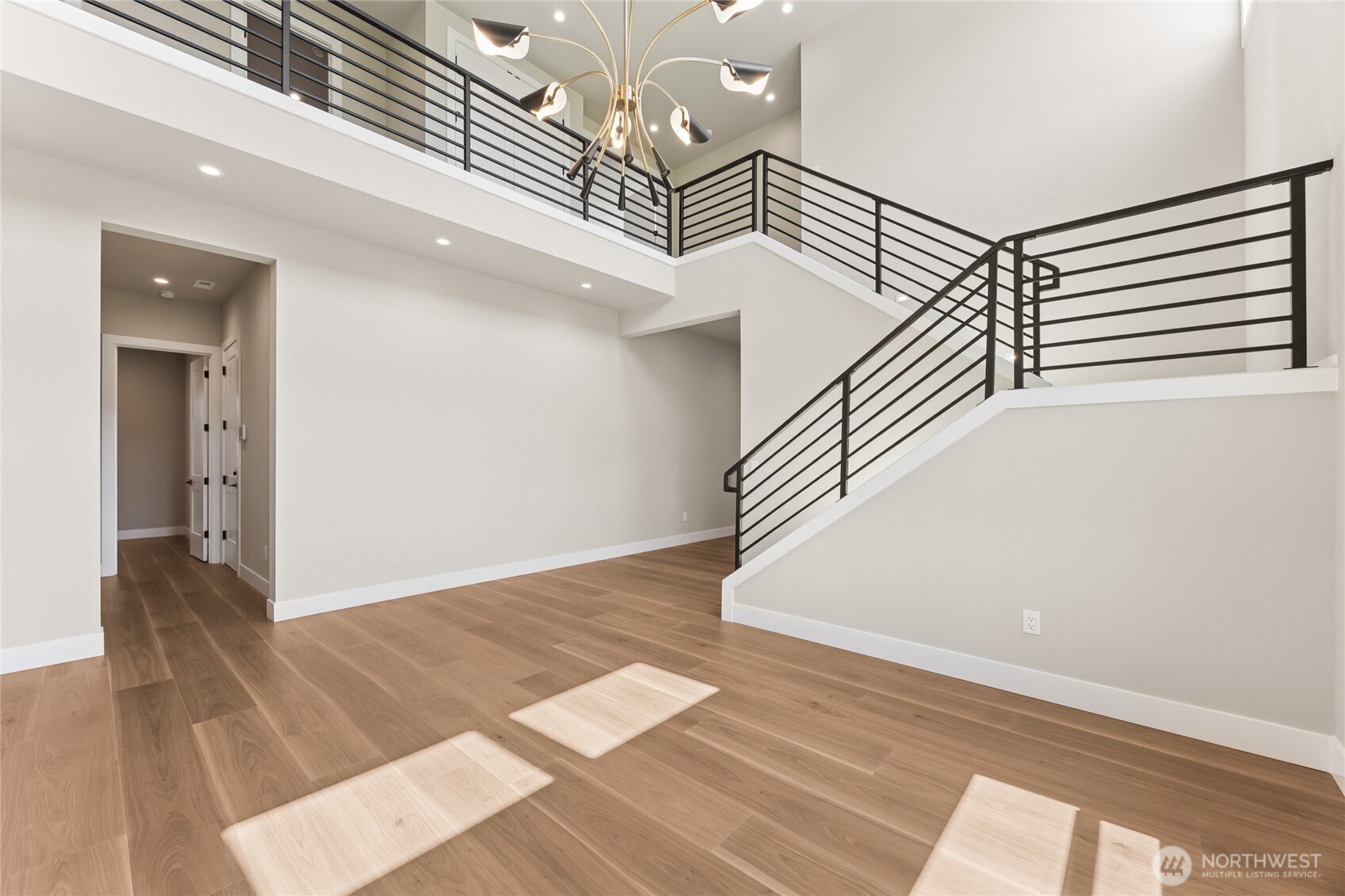 14439 133rd Place Property Photo 3