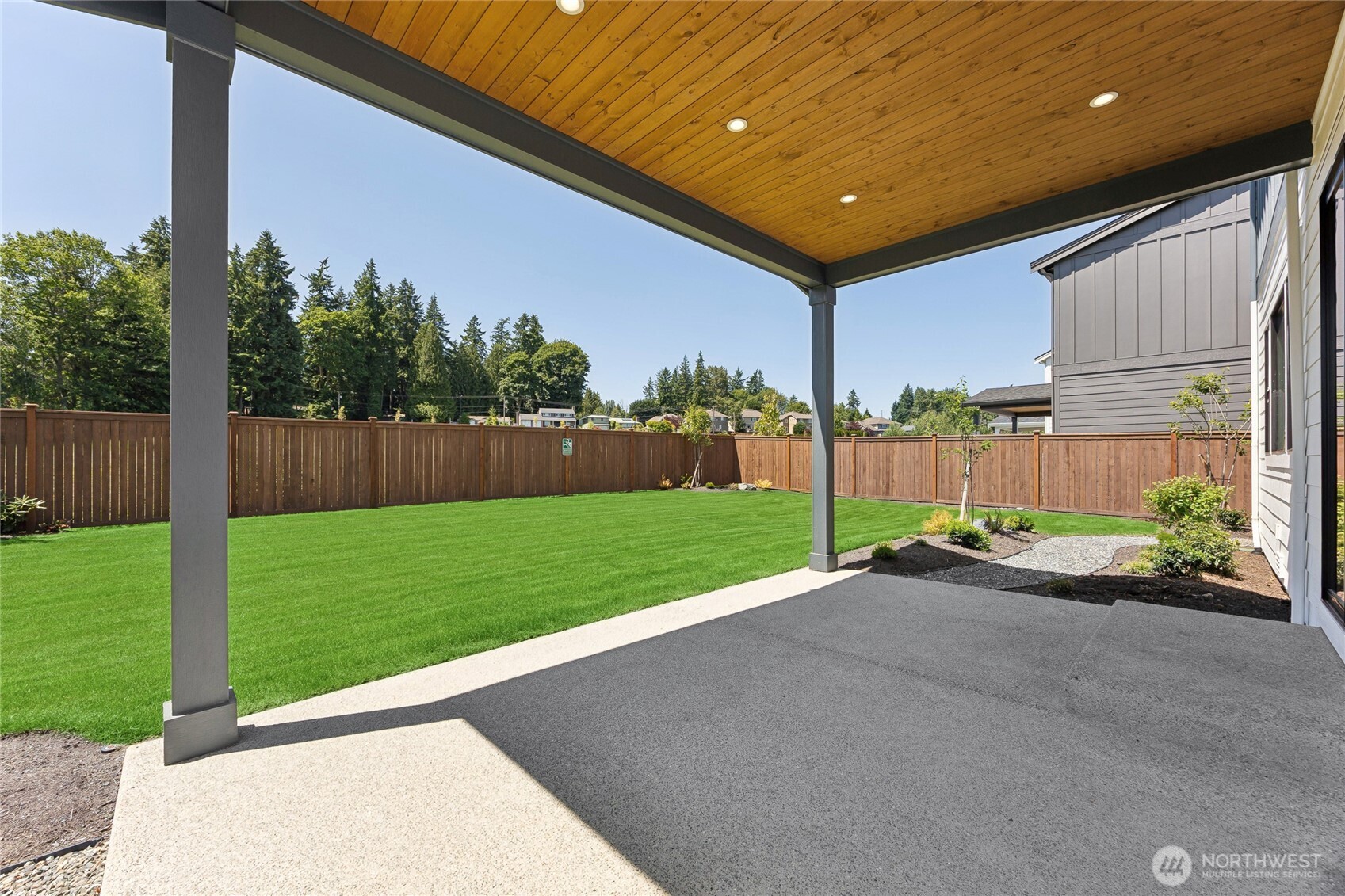 14439 133rd Place Property Photo 15