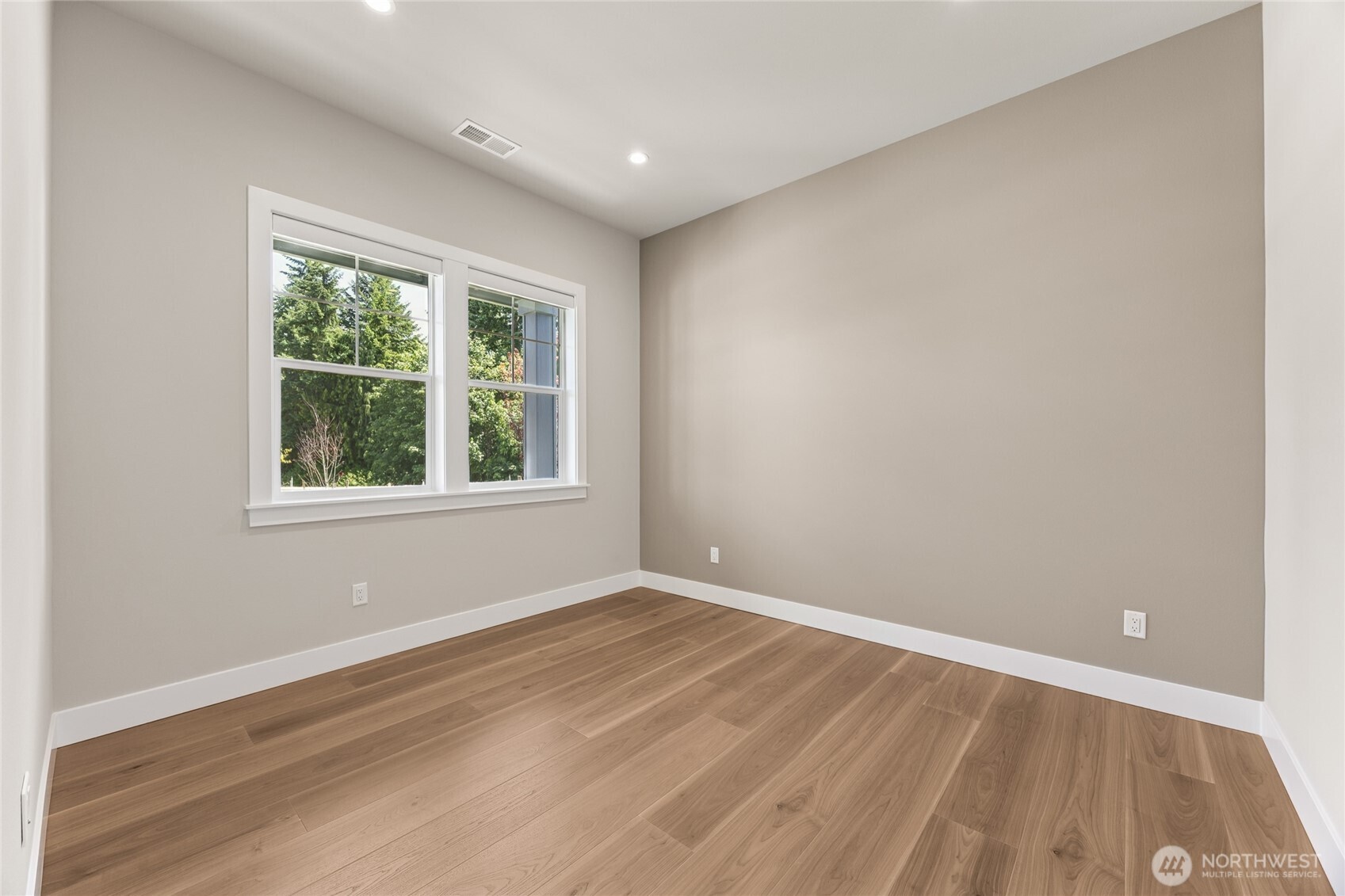 14439 133rd Place Property Photo 17