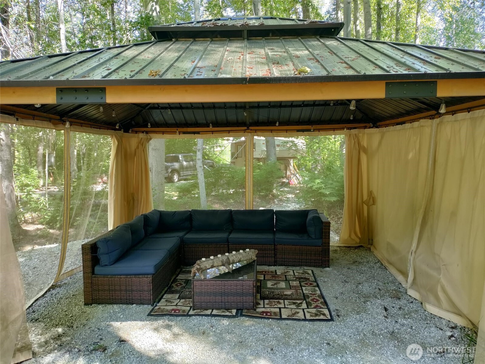13801 Brae Burn Road Property Photo 7