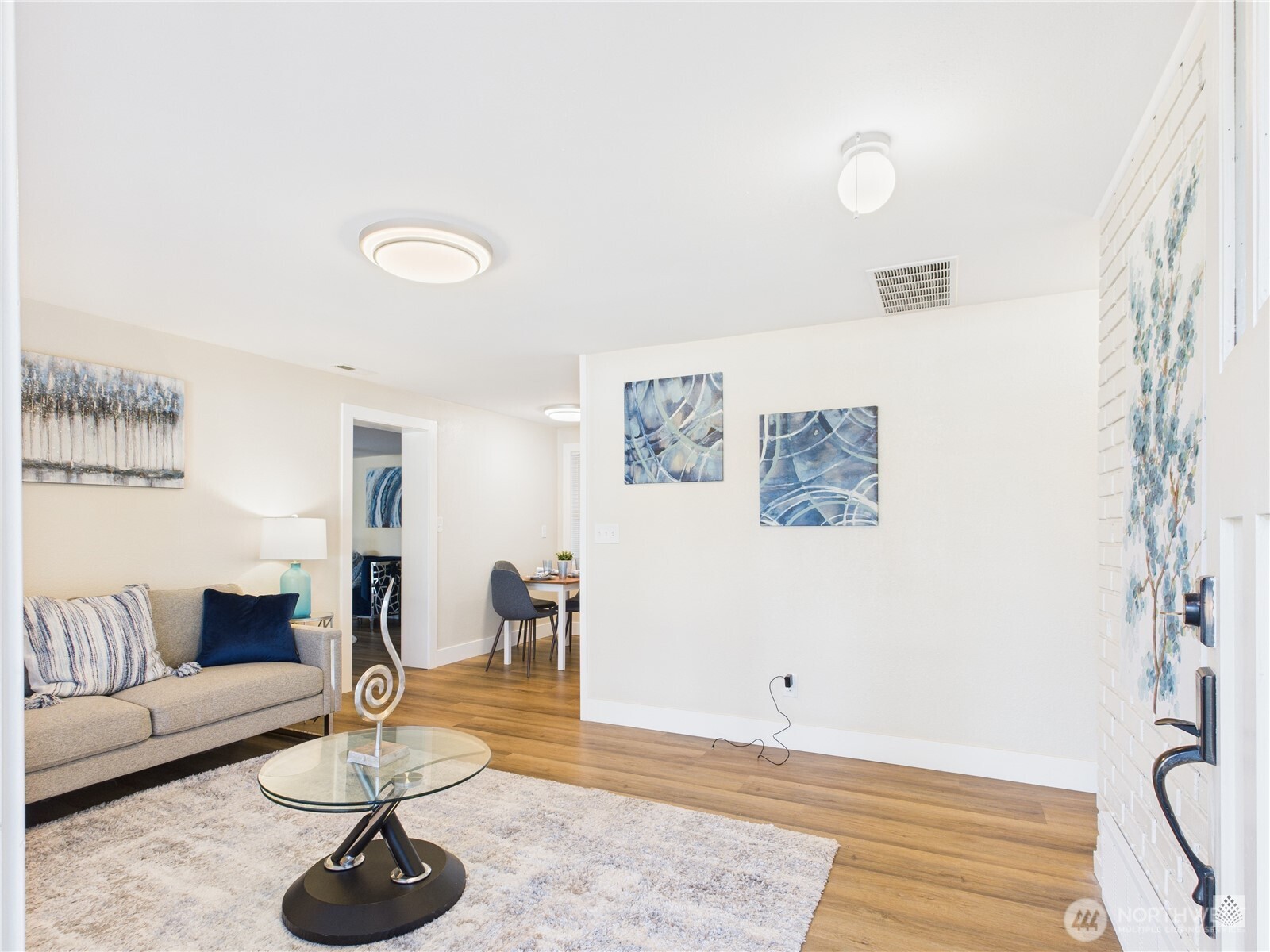 23004 52nd Avenue Property Photo 3