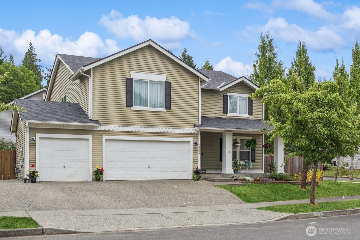 14369 Autumns Avenue Property Photo 1