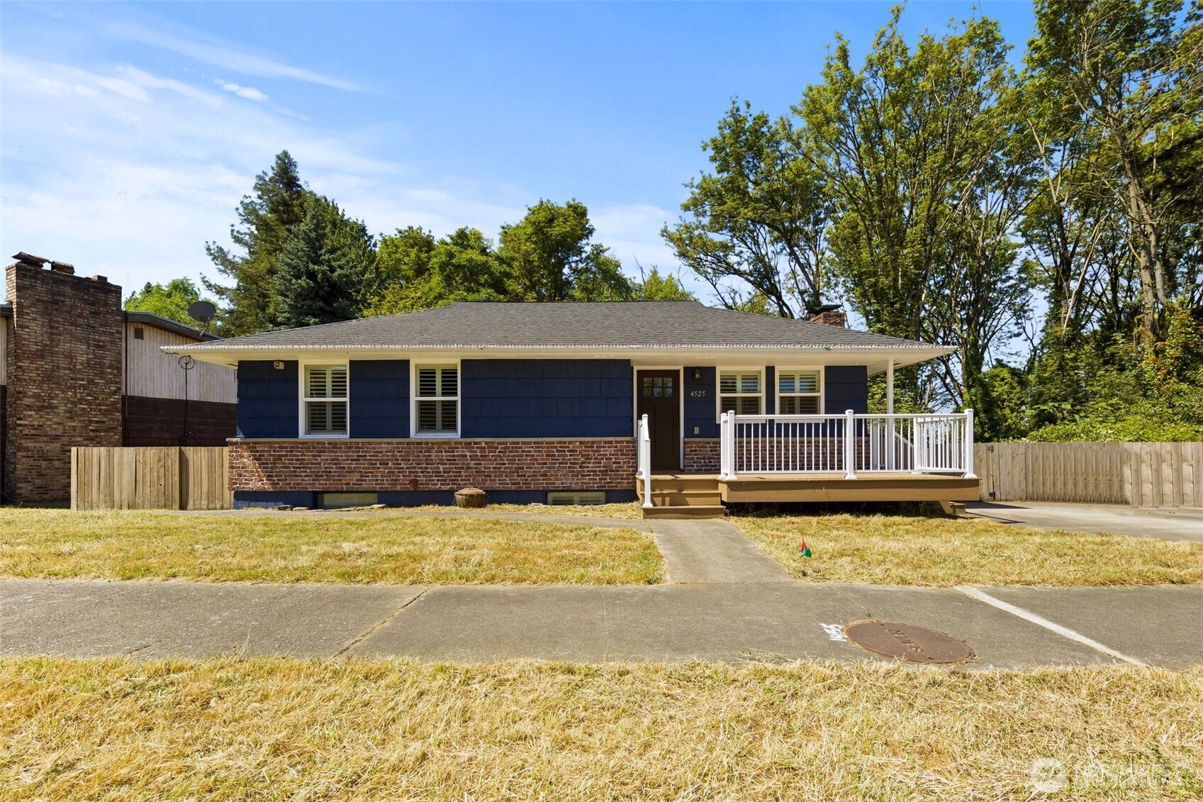 4525 10th Avenue Property Photo 1