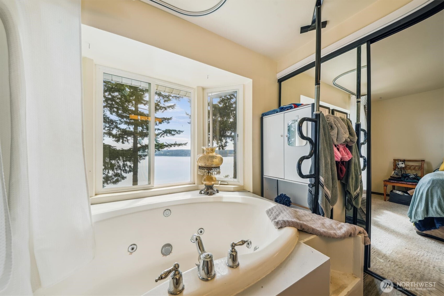 10125 Totem Way Property Photo 25