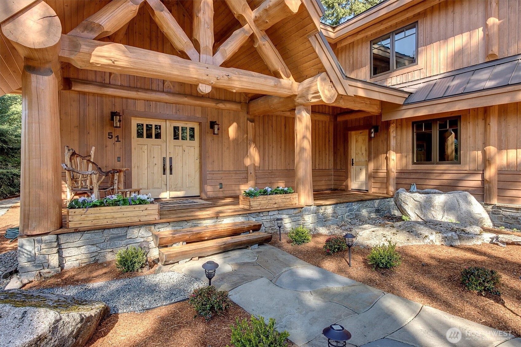 51 Thimbleberry Court Property Photo 8