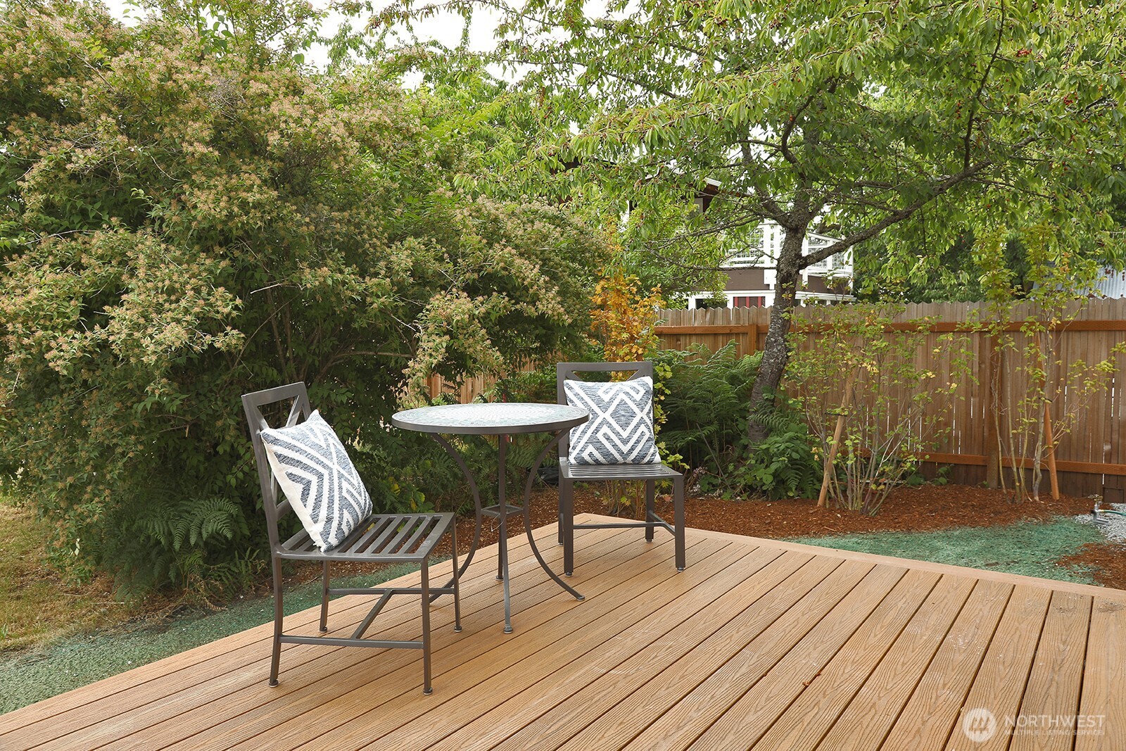 683 3rd Street 1(a) Property Photo 29