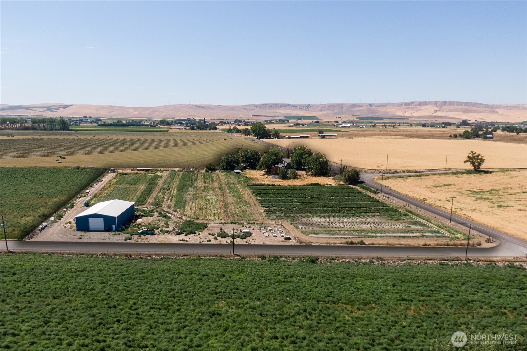 51299 Highway 332 Property Photo 1