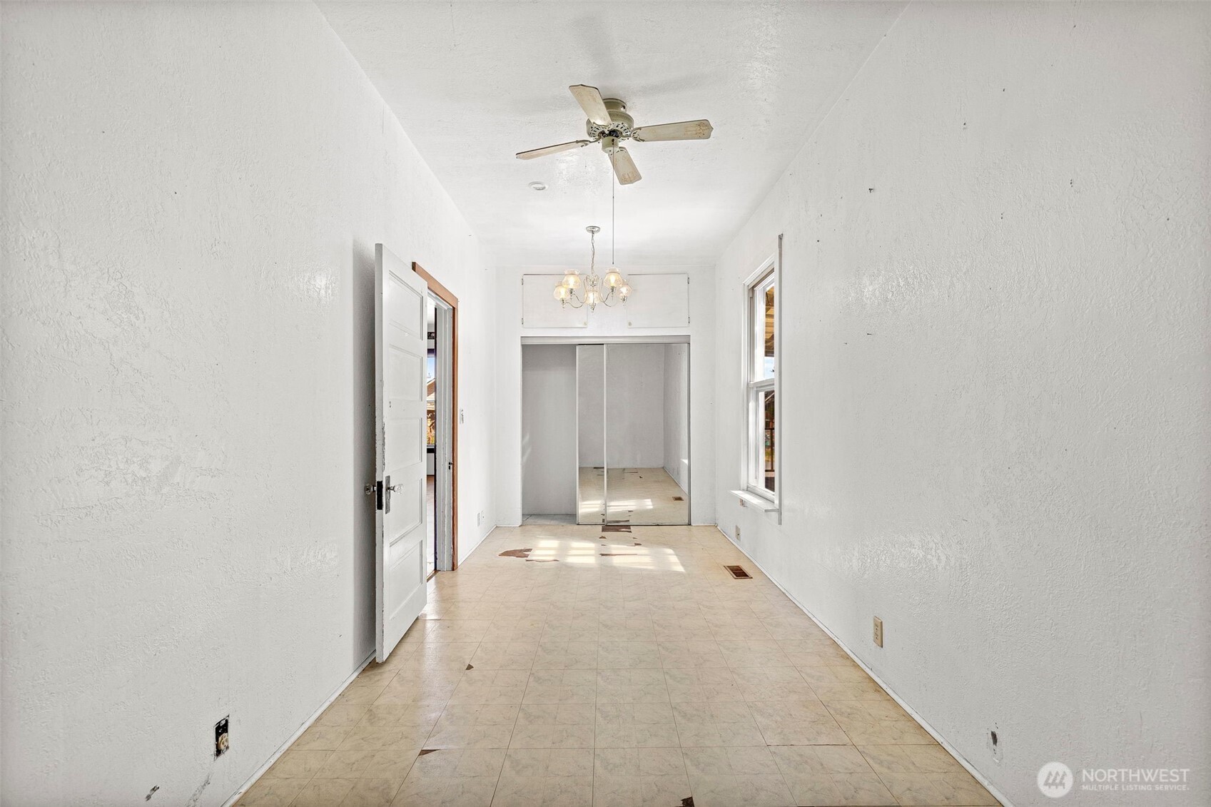 1851 Ne Pacific Avenue Property Photo 17