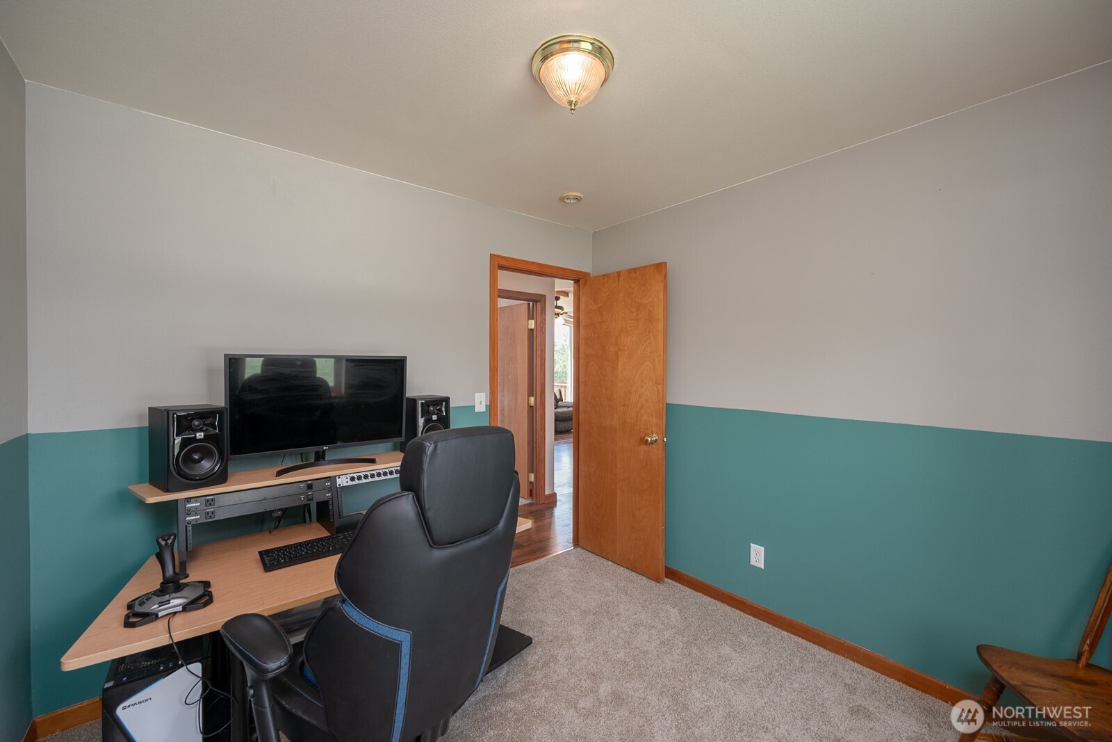 2207 W Depot Springs Road Property Photo 17