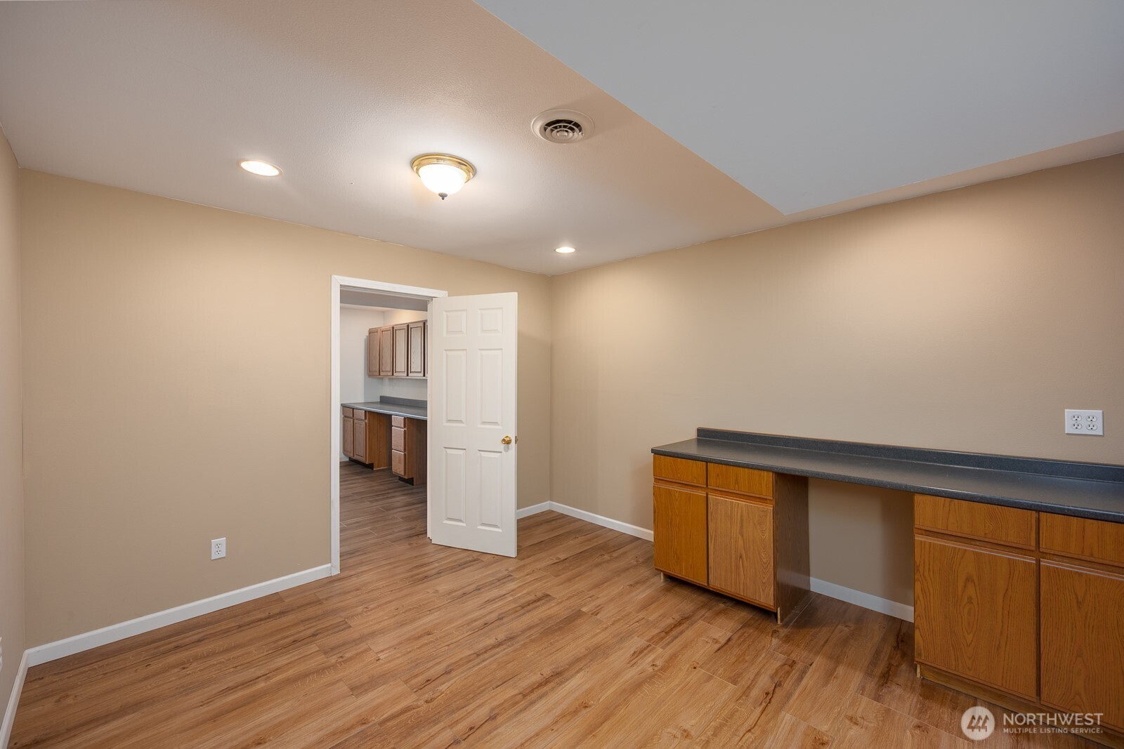 2207 W Depot Springs Road Property Photo 20