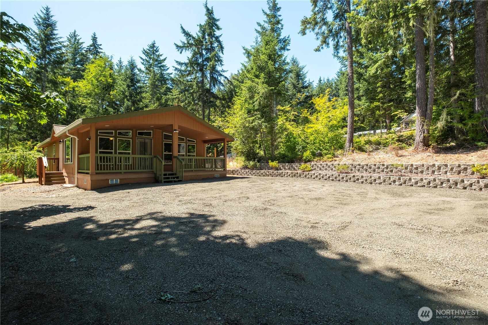 150 N Beaver Drive Property Photo 5