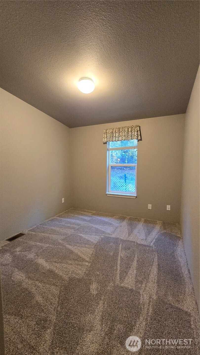 150 N Beaver Drive Property Photo 18