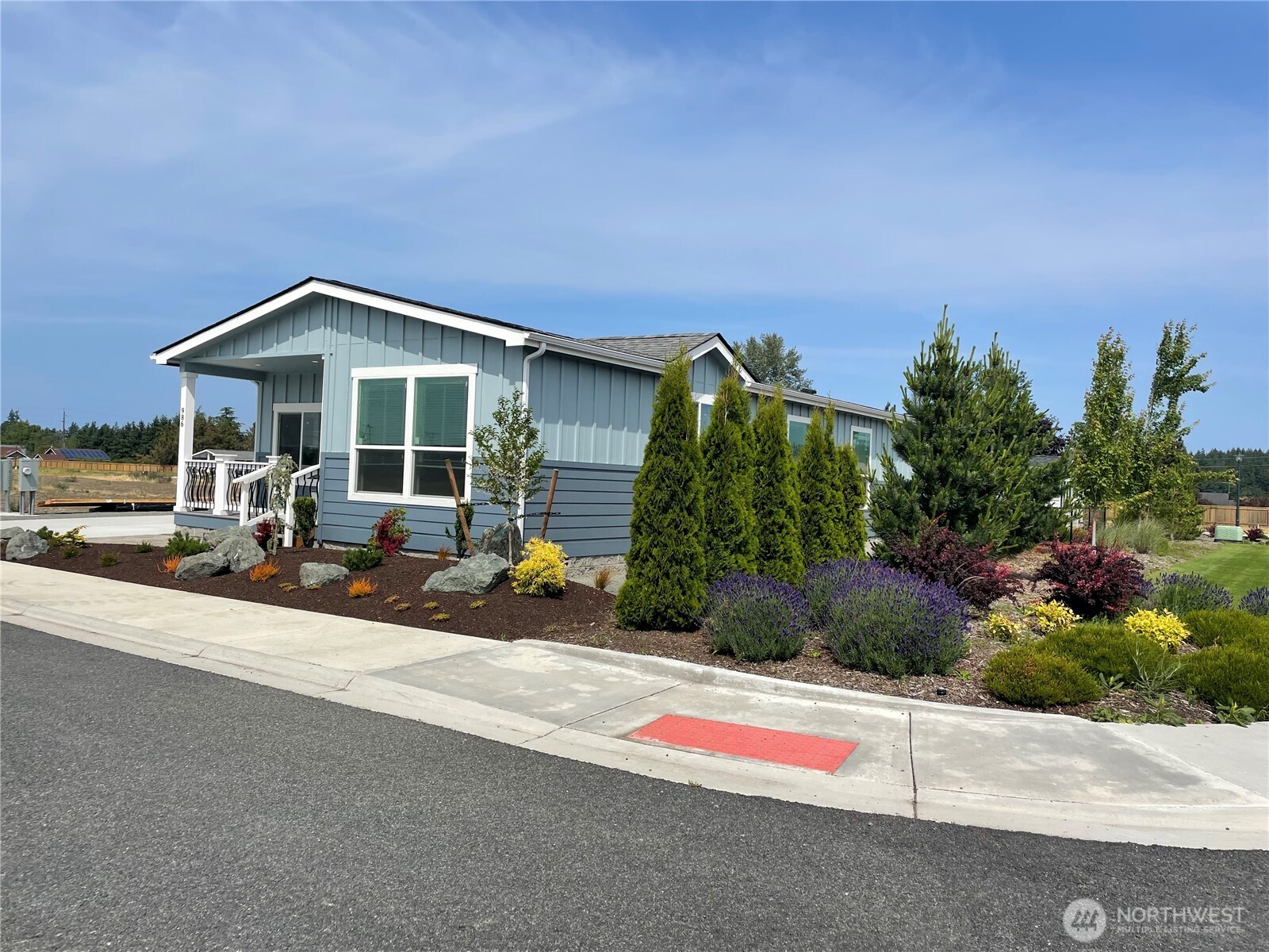 986 N Rock Rose Avenue Property Photo 2