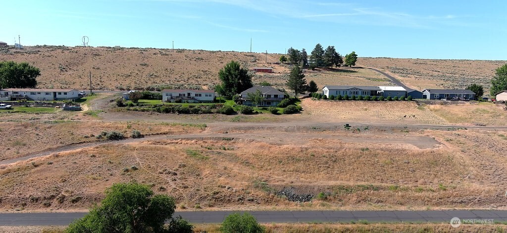 0 6th Ave Lot 11 Property Photo 2