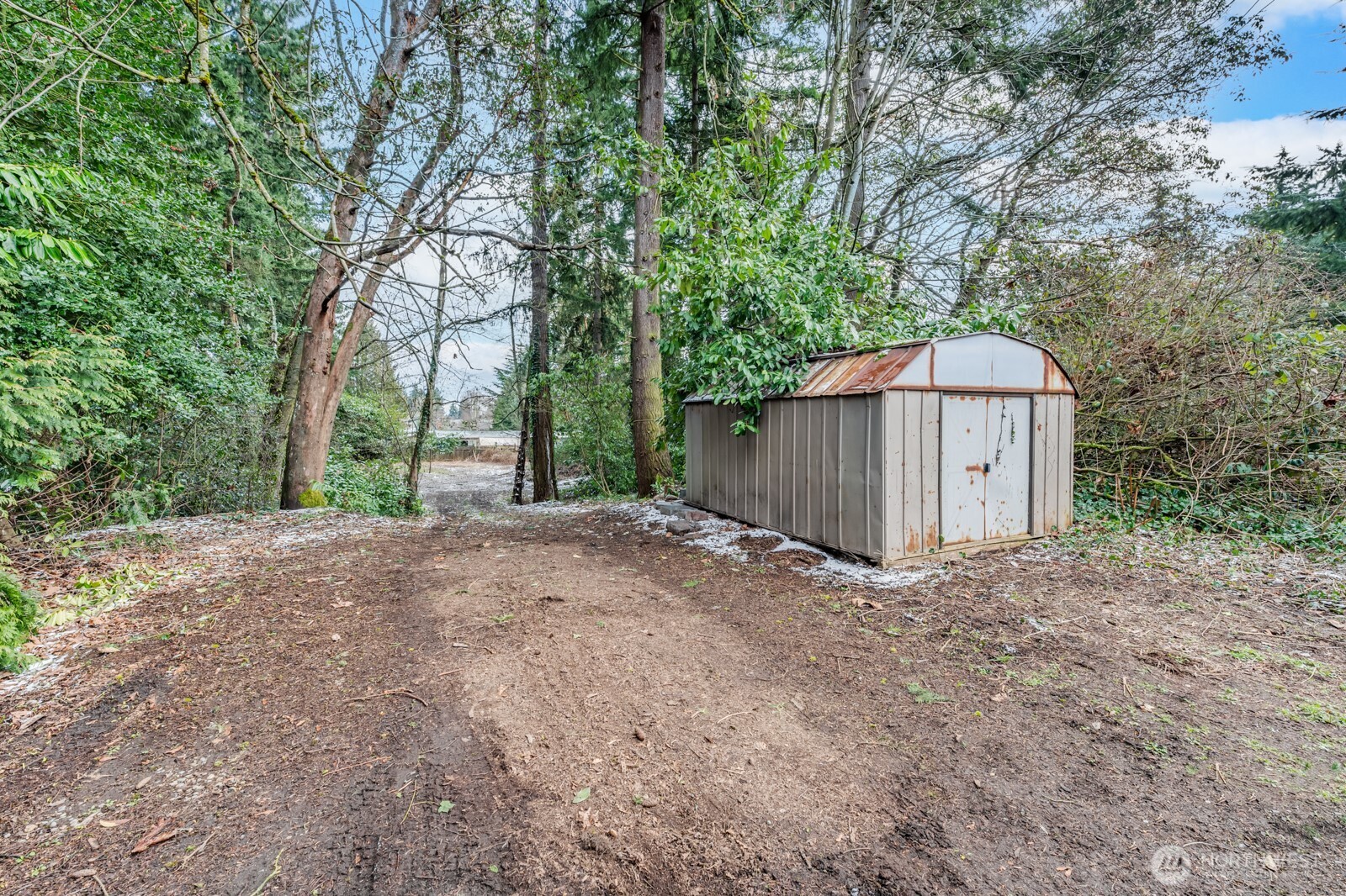 13020 1st Avenue Property Photo 8
