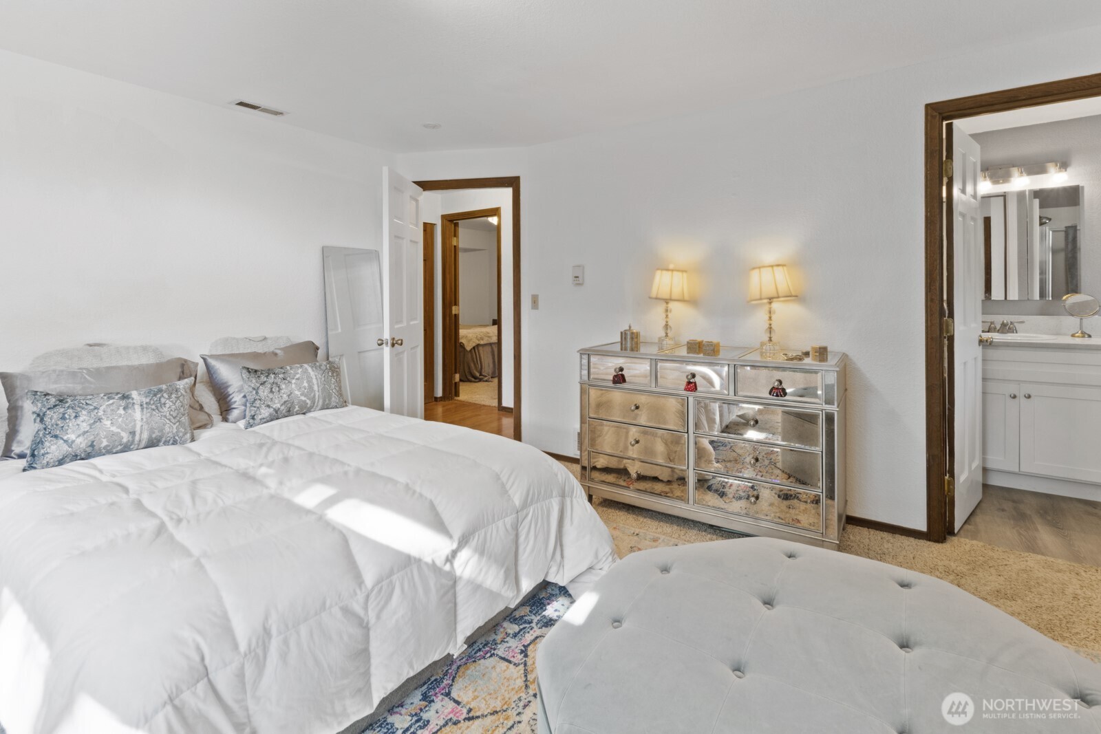 10208 D Street Property Photo 18