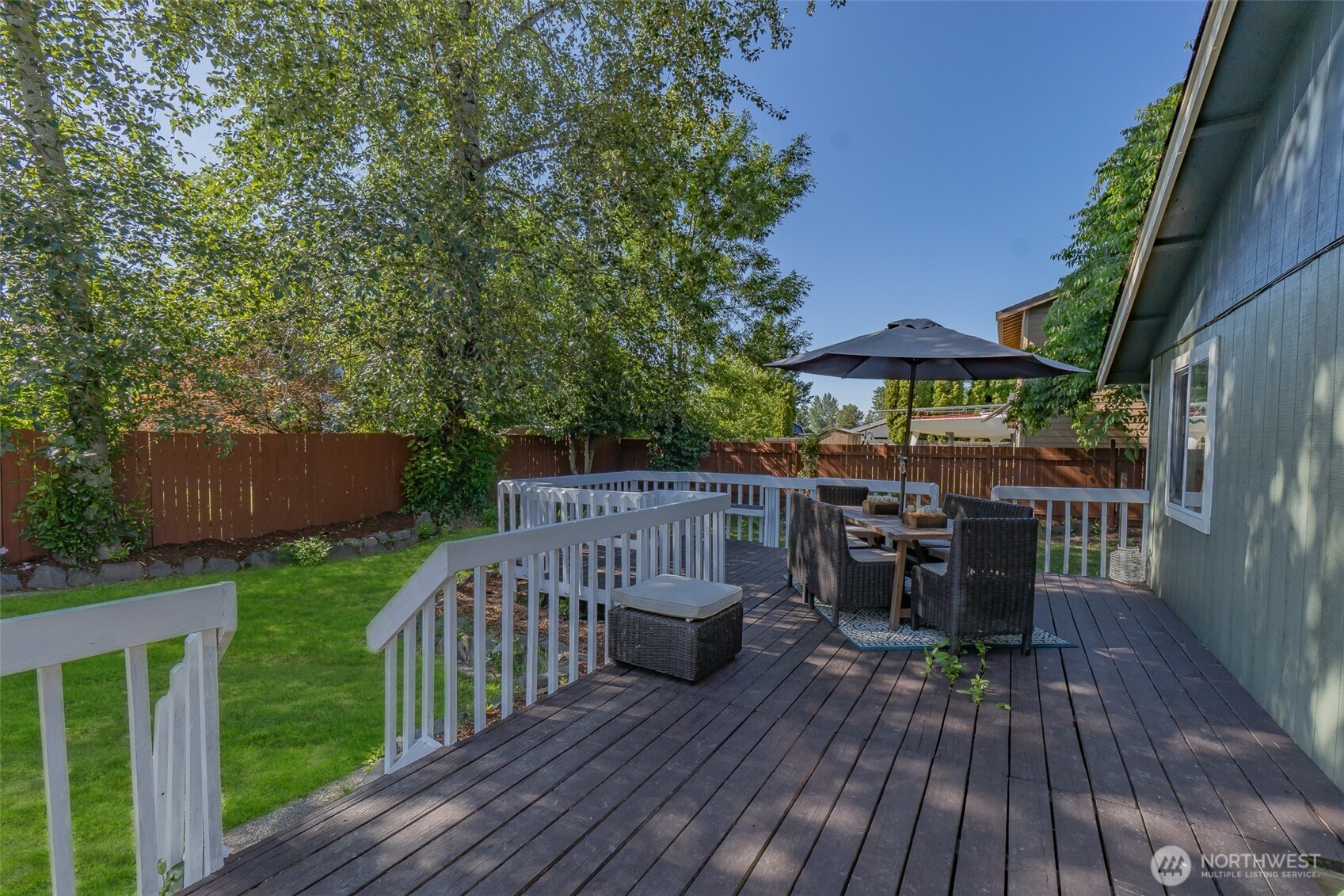 10208 D Street Property Photo 24