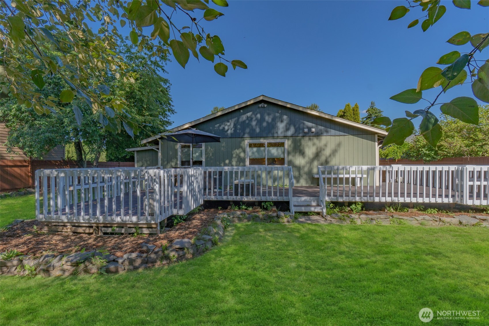 10208 D Street Property Photo 25