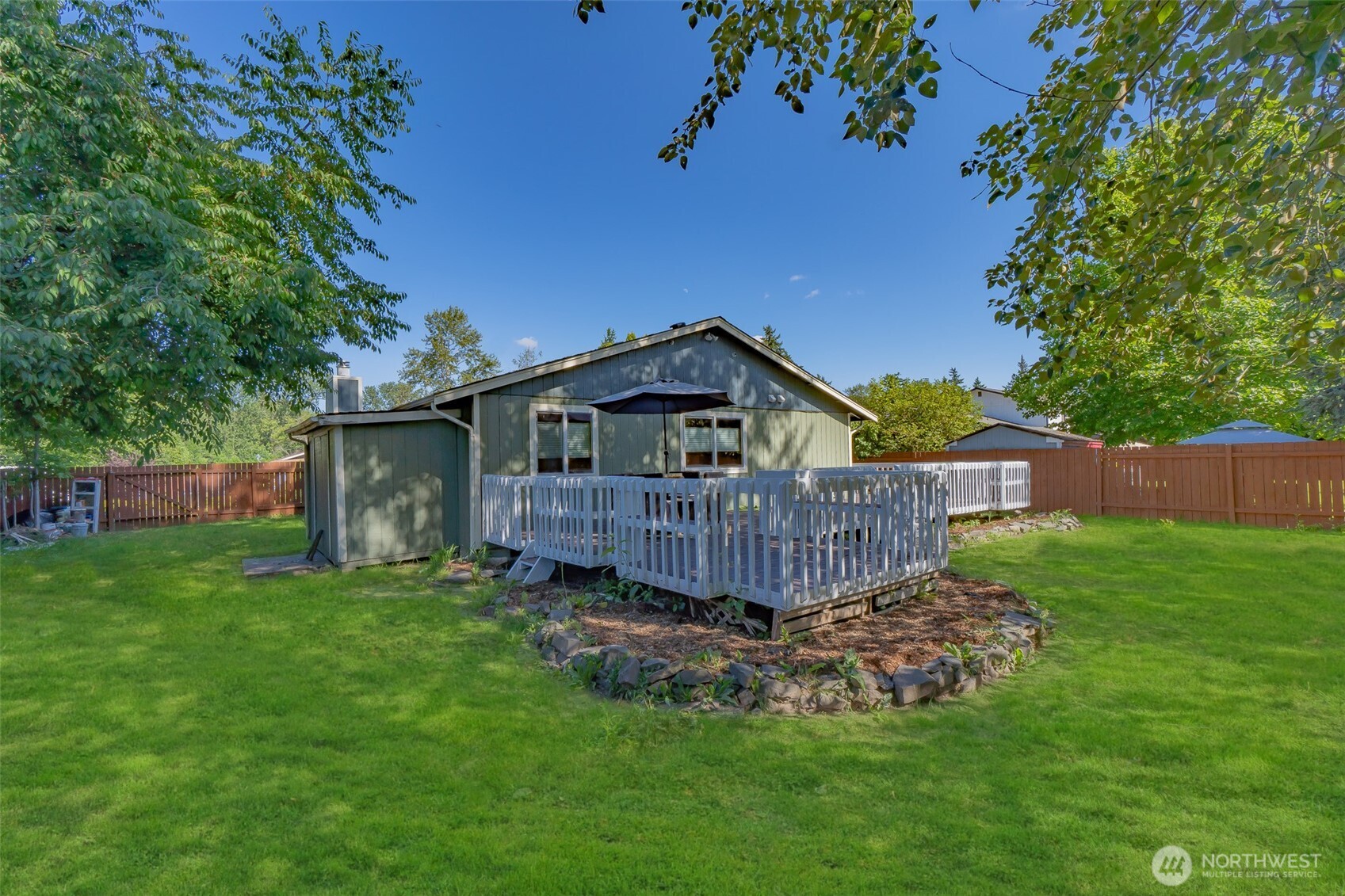 10208 D Street Property Photo 27