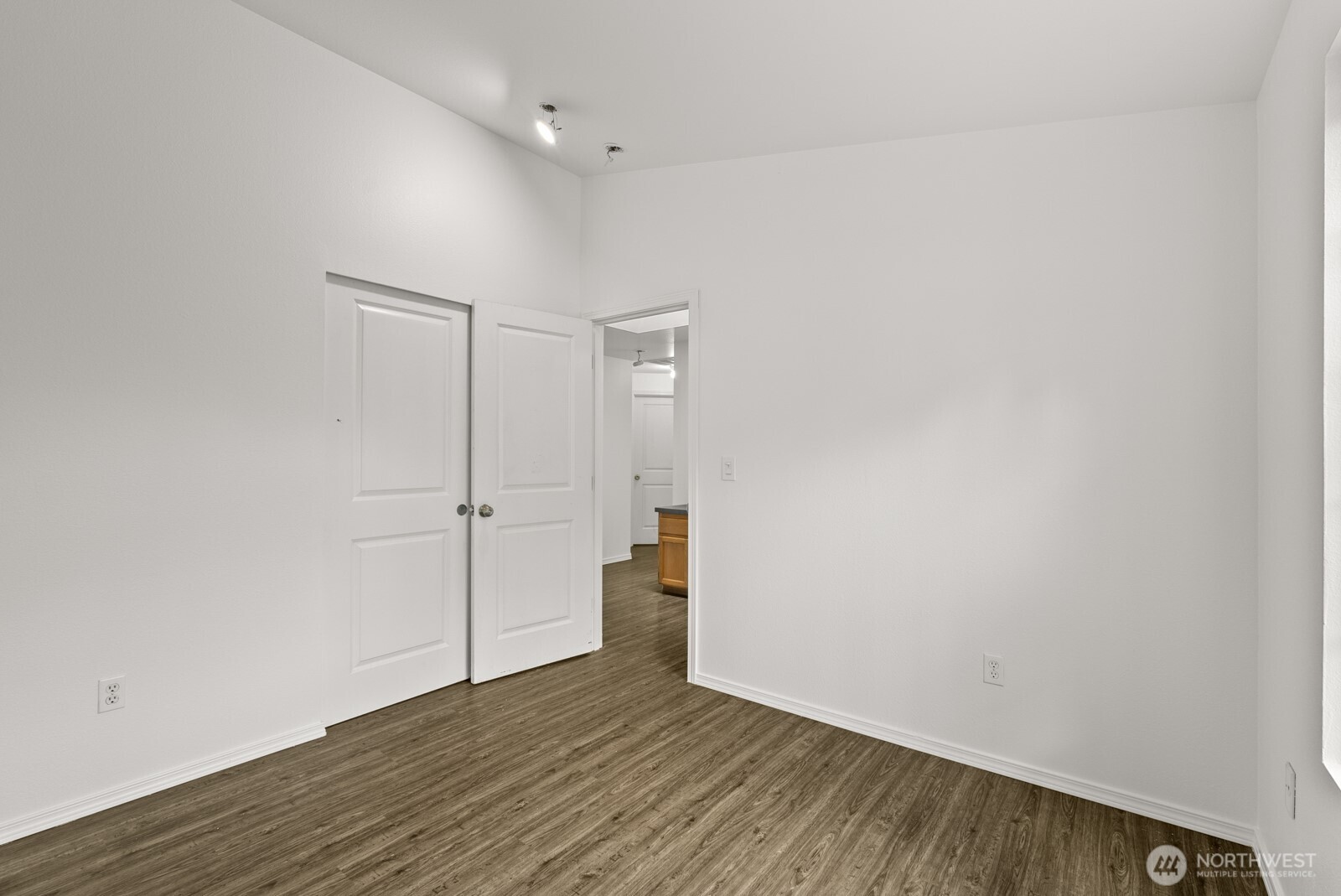4327 Cedar Court Property Photo 22