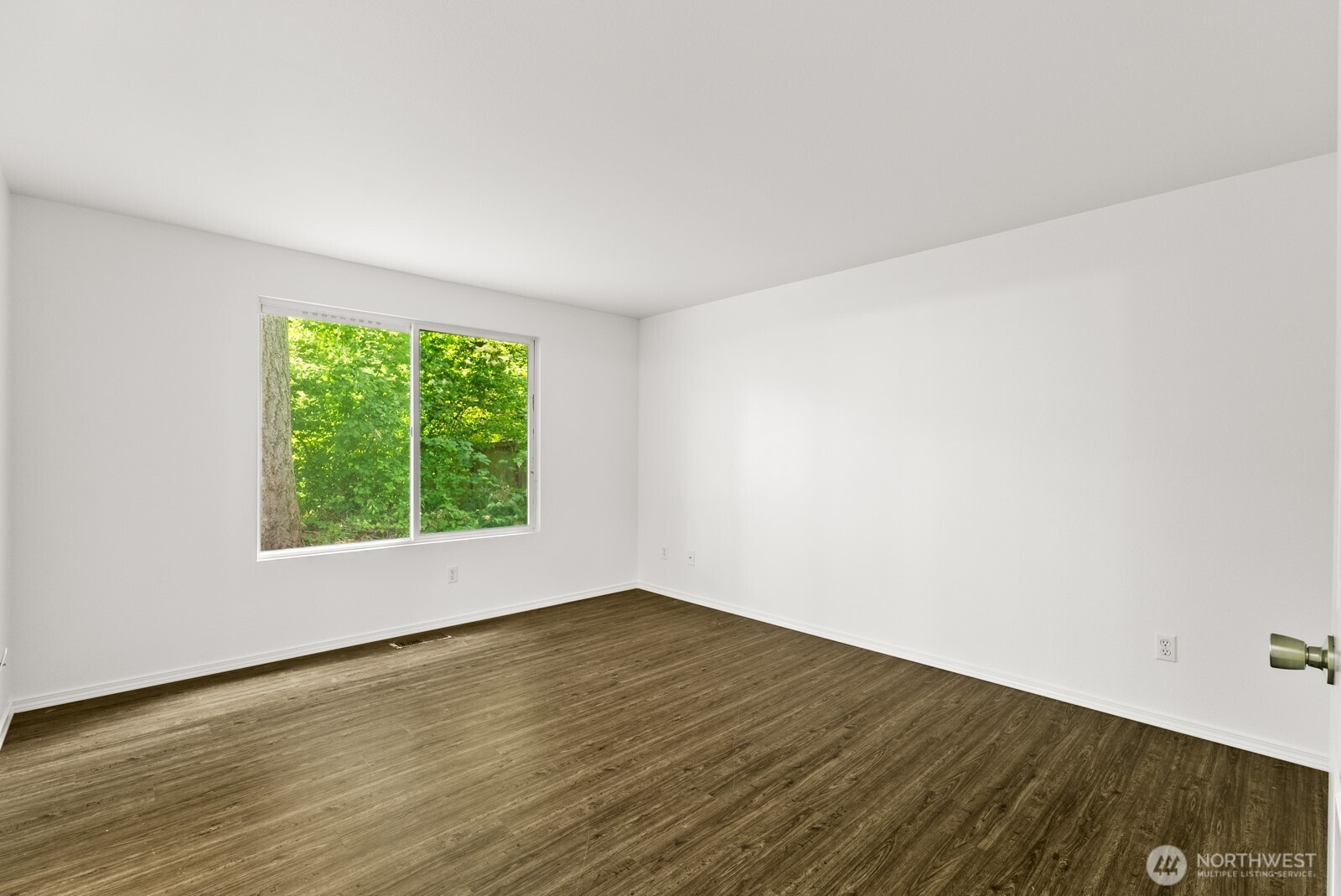4327 Cedar Court Property Photo 27