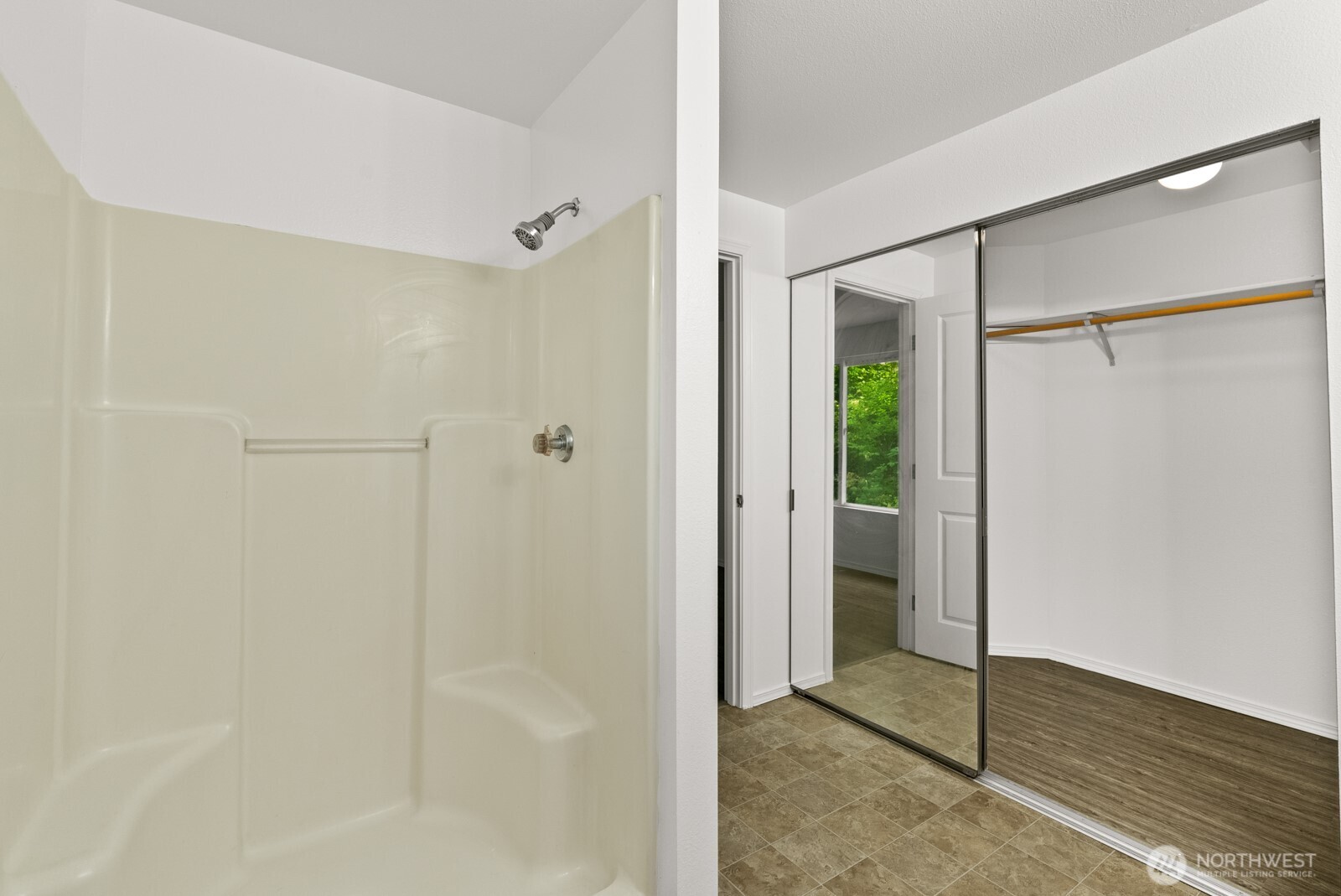 4327 Cedar Court Property Photo 32