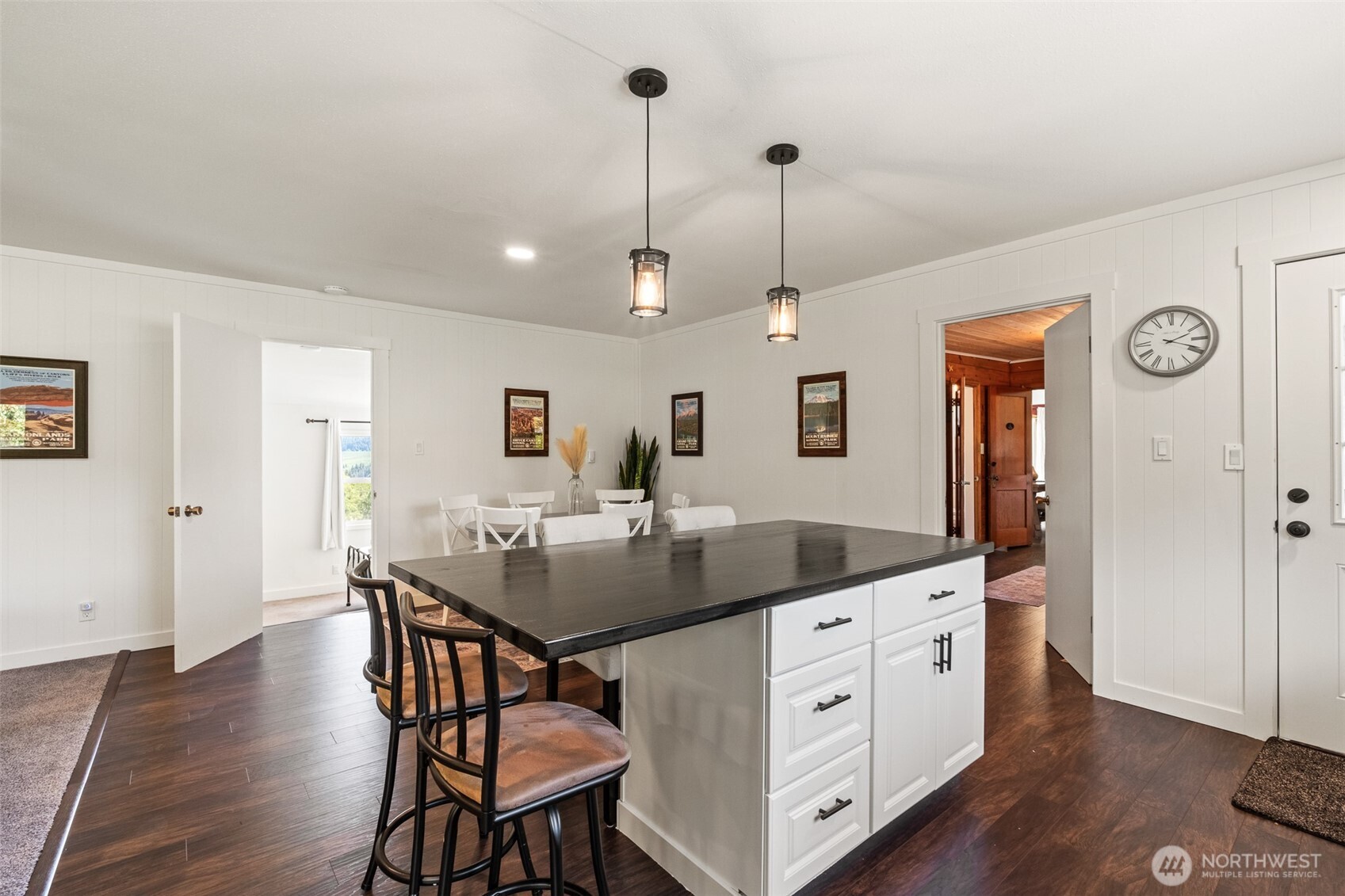 9753 Nibbelink Road Property Photo 19