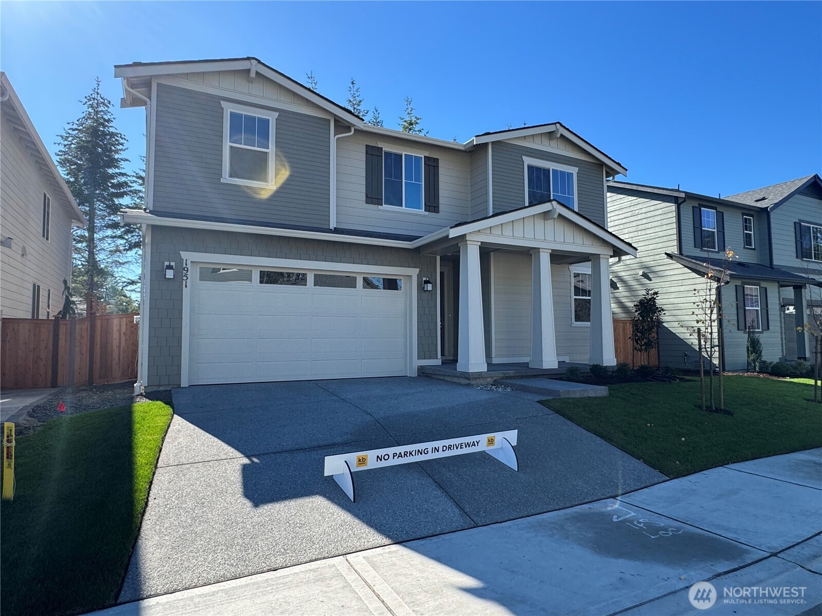 1951 Nw Meadowview Drive 41 Property Photo 2