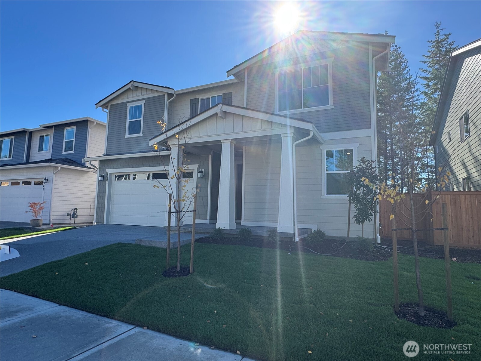 1951 Nw Meadowview Drive 41 Property Photo 3